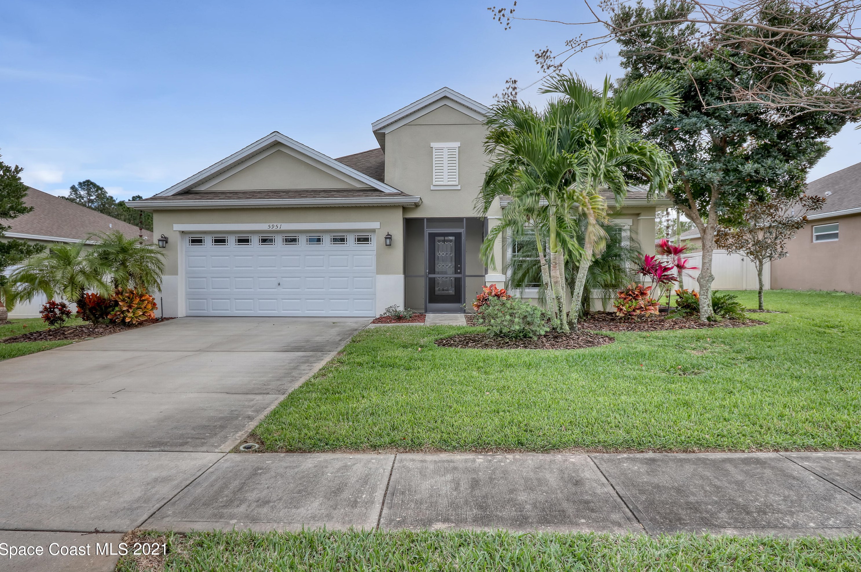 5951 Dexter Ct, Titusville, FL 32780