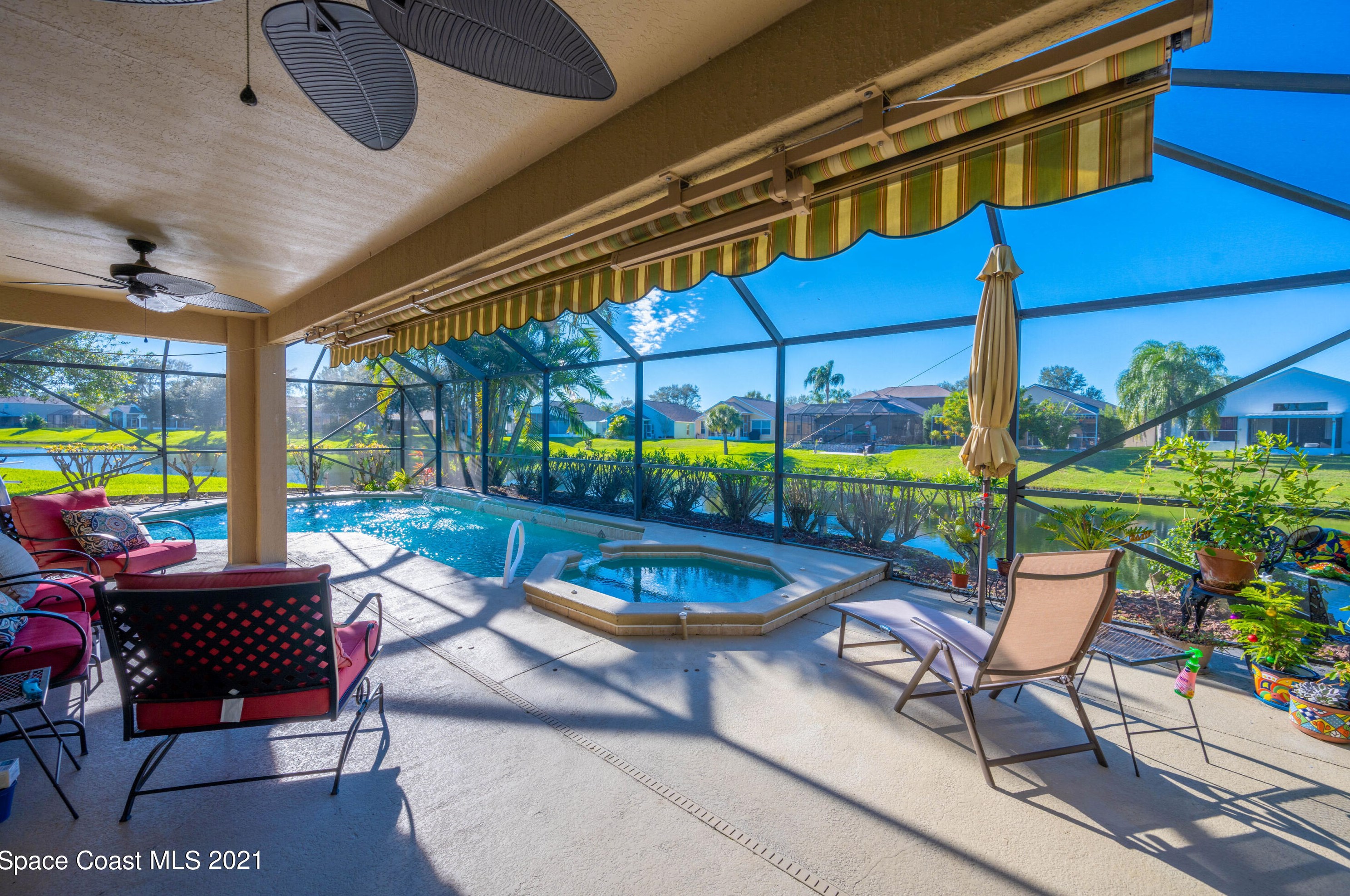 914 Shaw Cir, Melbourne, FL 32940-6963