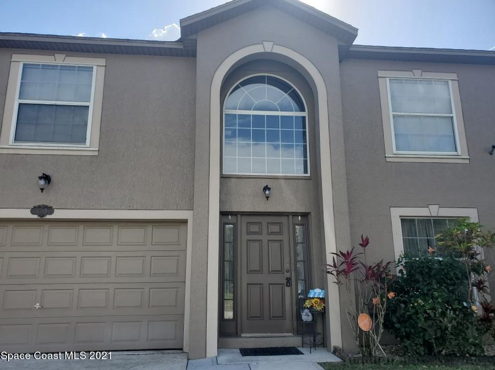 4595 Elena Way, Melbourne, FL 32934-3249