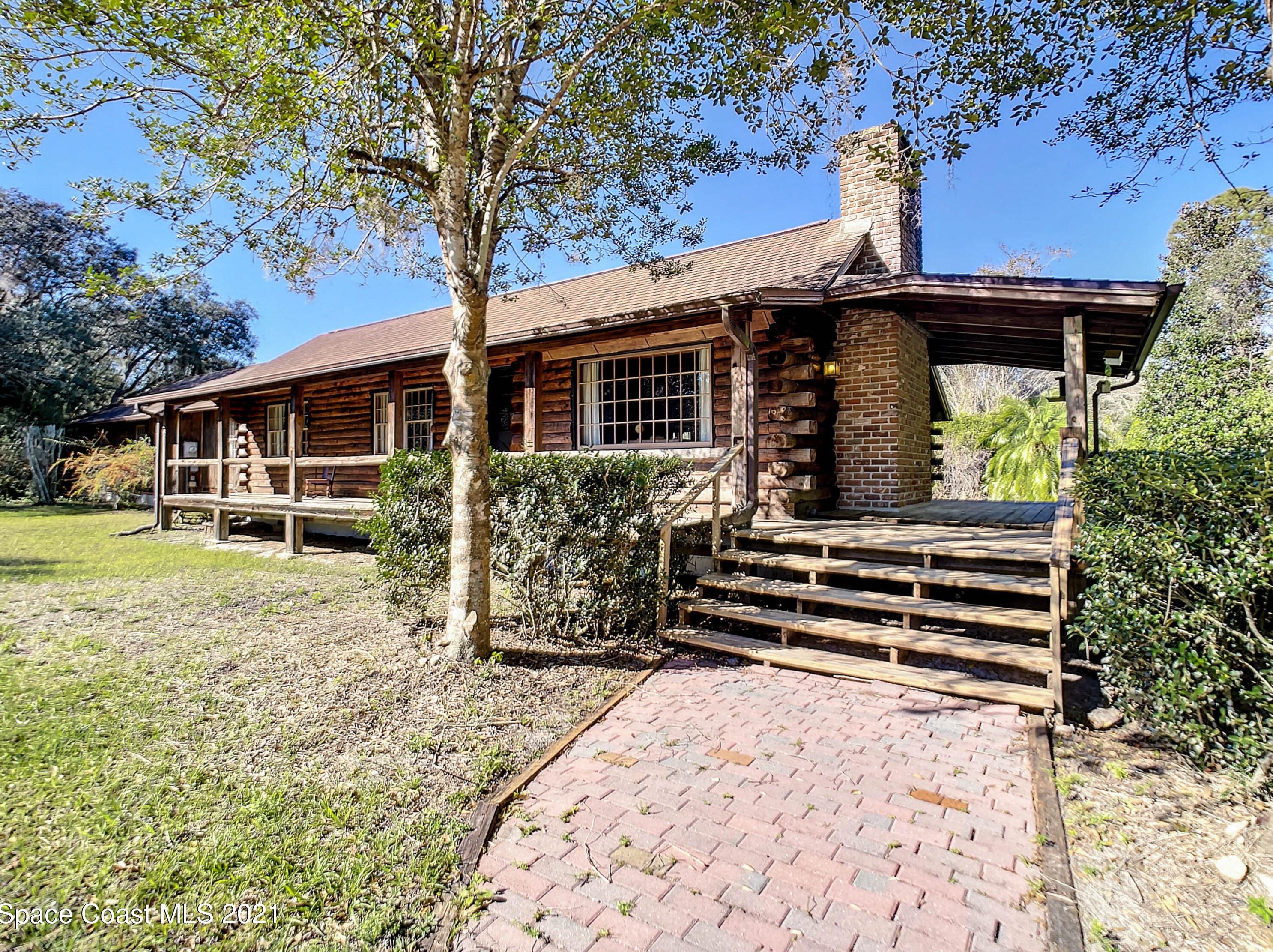 4340 Burkholm Rd, Mims, FL 32754
