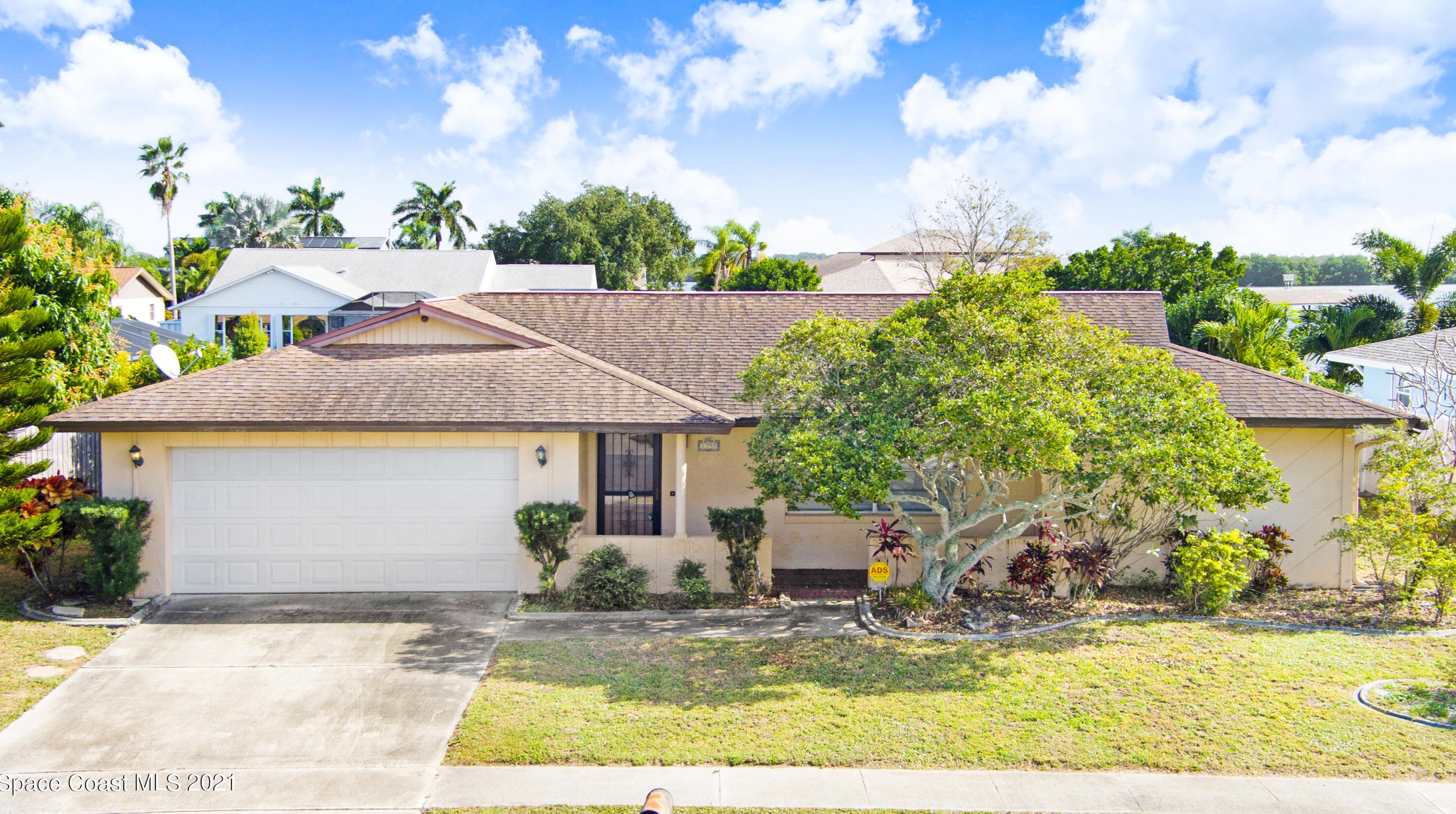 1390 Centaurus Ct, Merritt Island, FL 32953
