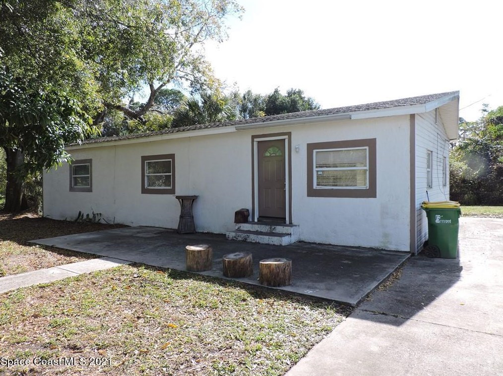 481 Easy St, Merritt Island, FL 32953
