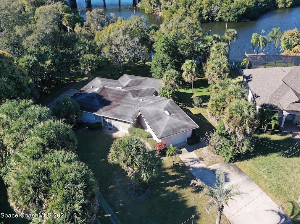 1426 Herndon Cir, Melbourne, FL 32905-4336