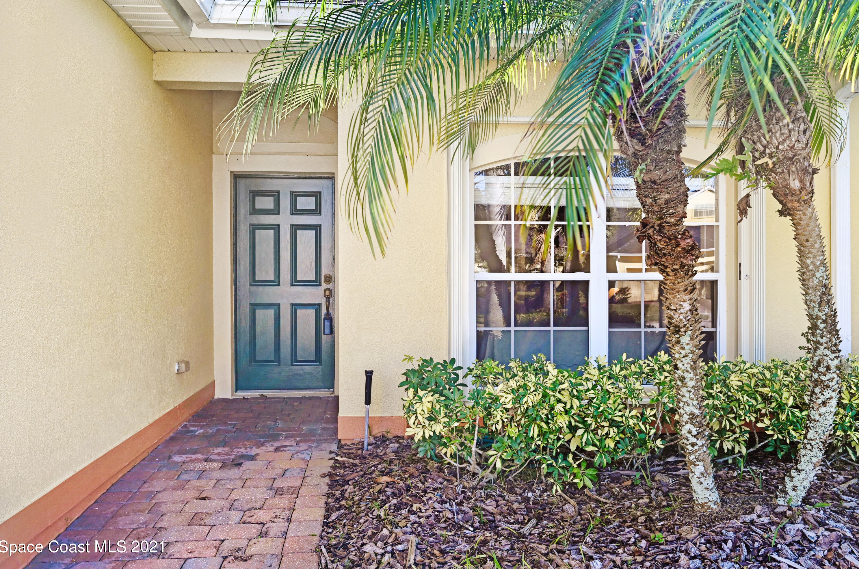 3065 Savoy Dr, Melbourne, FL 32940-6659