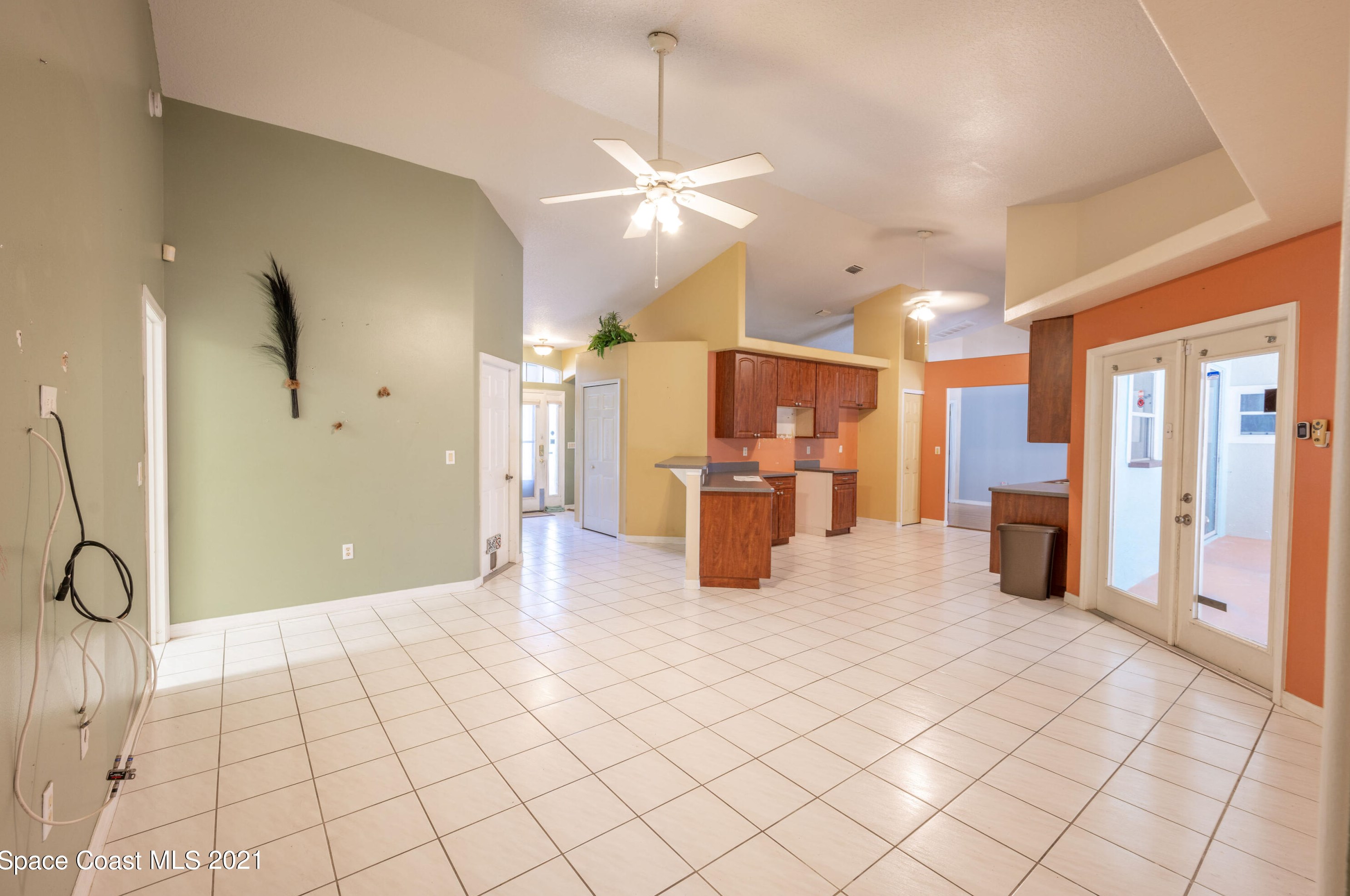 3410 Biscayne Dr, Merritt Island FL 32953-8335 exterior