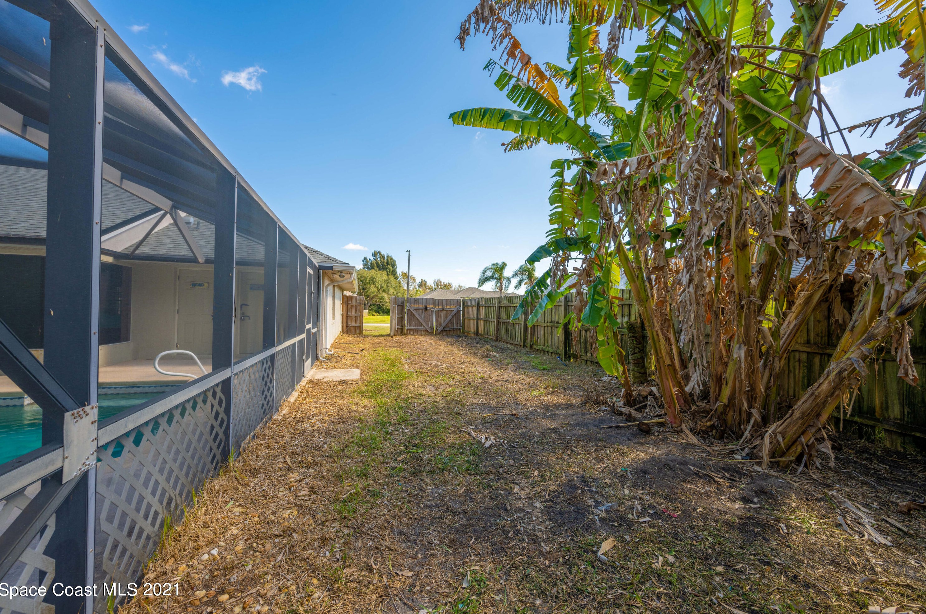 3410 Biscayne Dr, Merritt Island FL 32953-8335 exterior