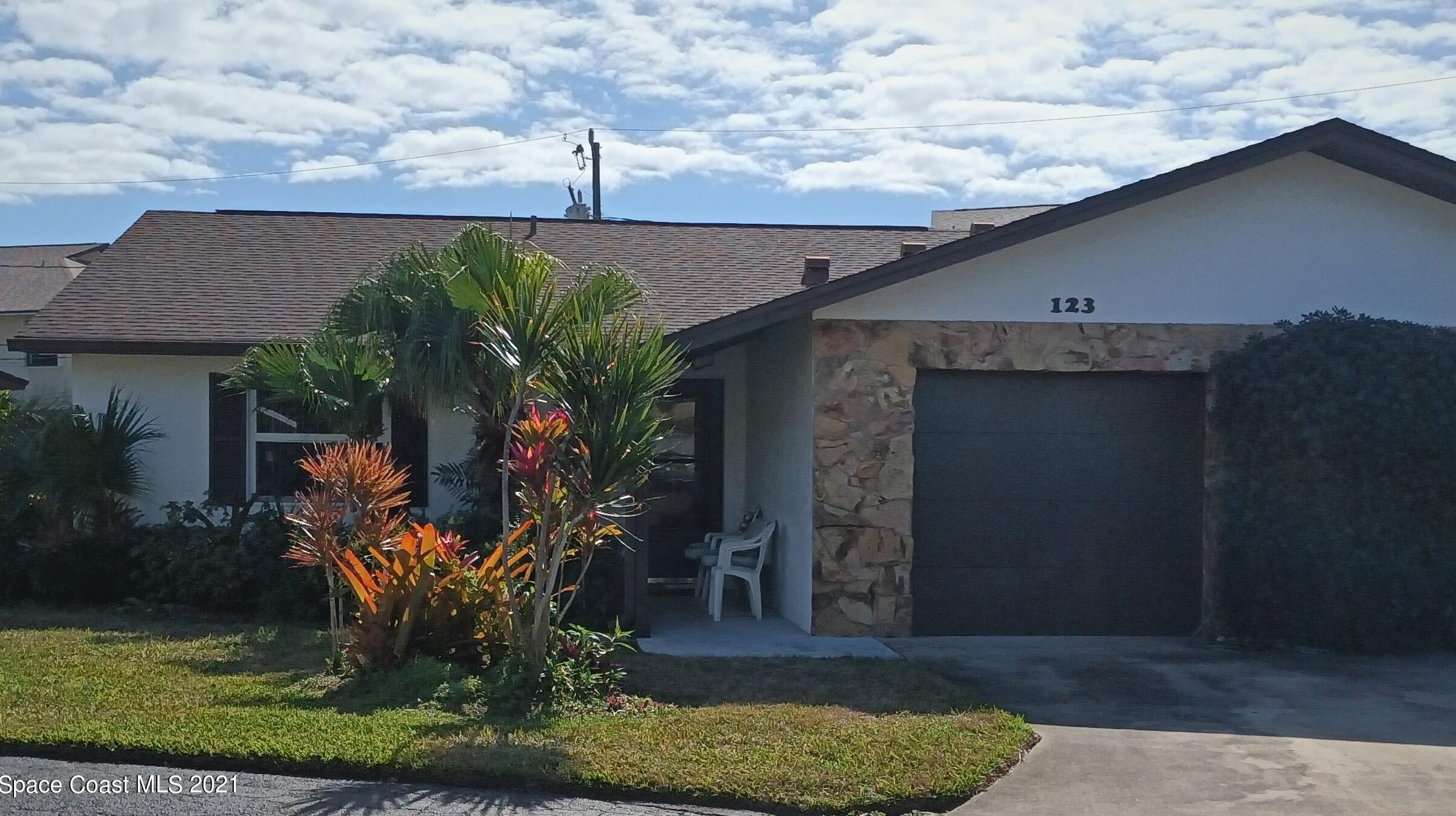 123 Harmony Pl, Melbourne, FL 32951-3342