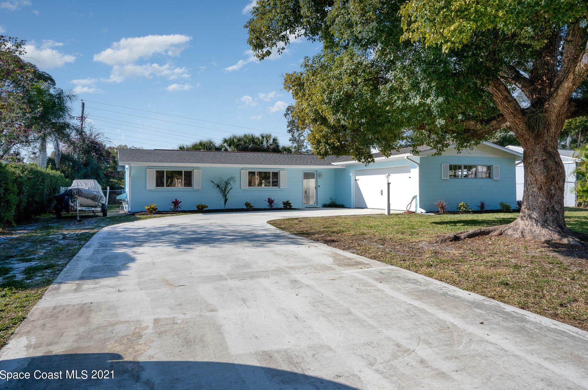 125 Bluff Ter, Melbourne, FL 32901-1315