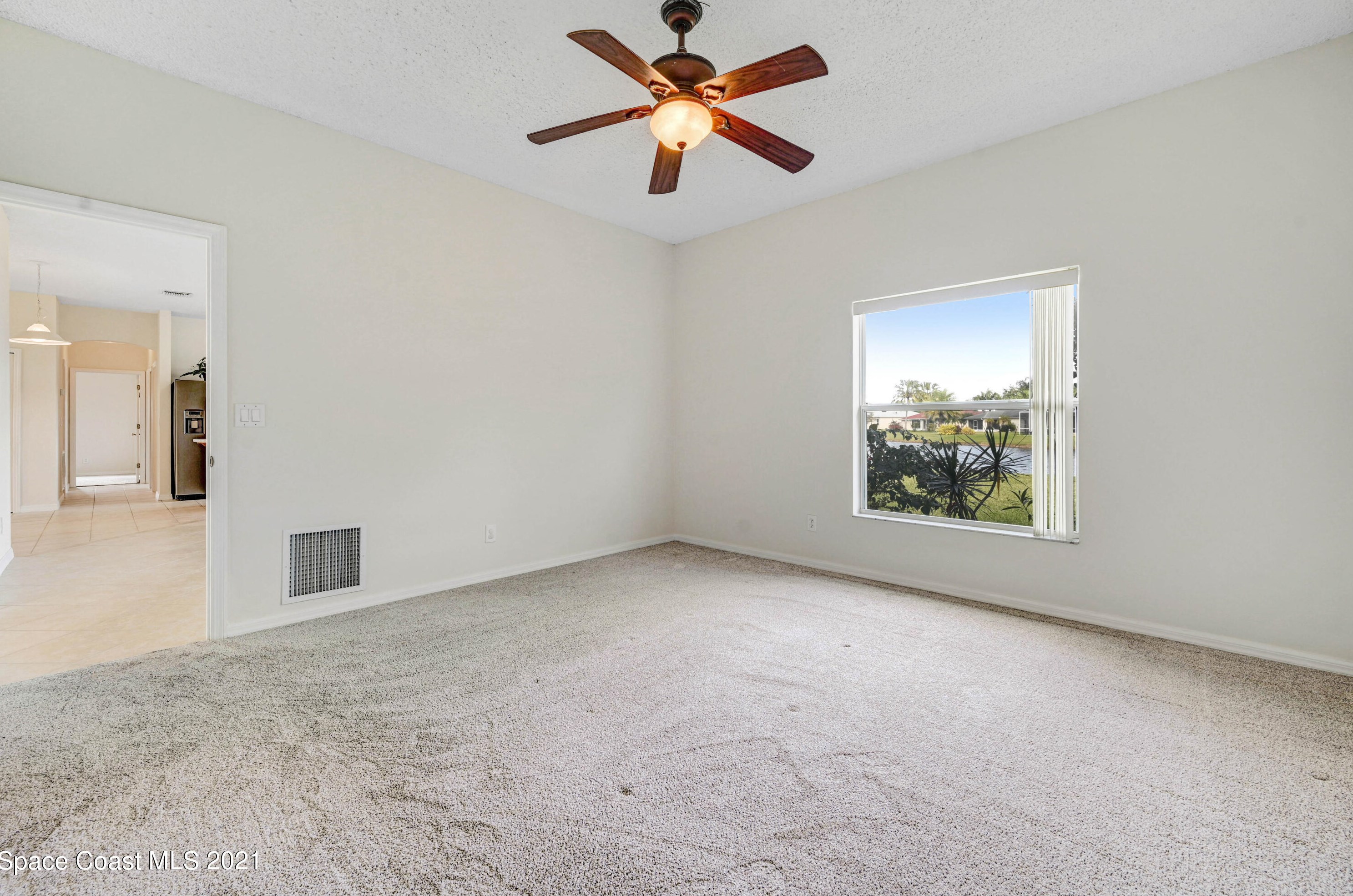 1475 Knoll Ridge Dr, Melbourne FL  32940-6357 exterior