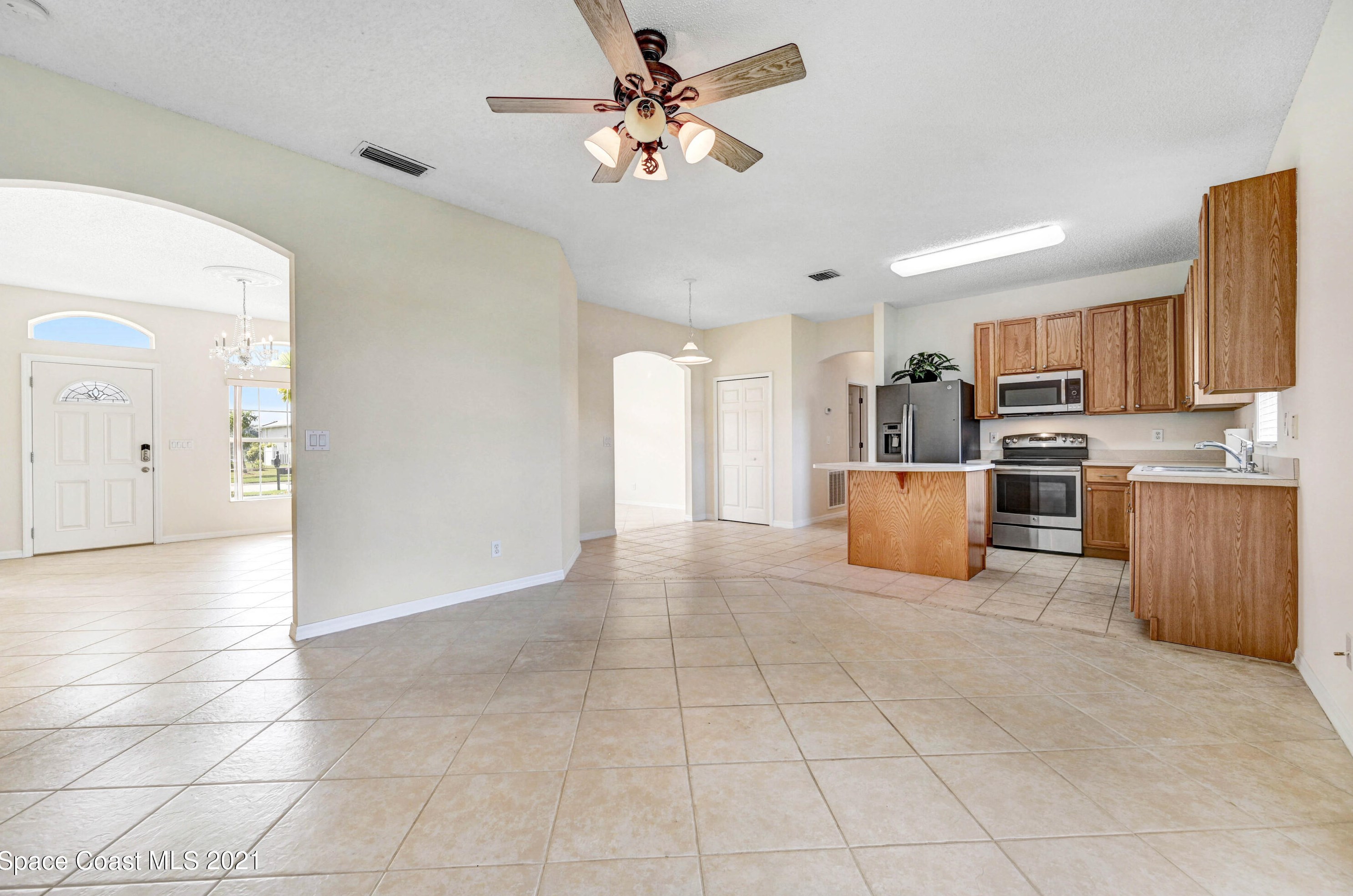 1475 Knoll Ridge Dr, Melbourne FL  32940-6357 exterior