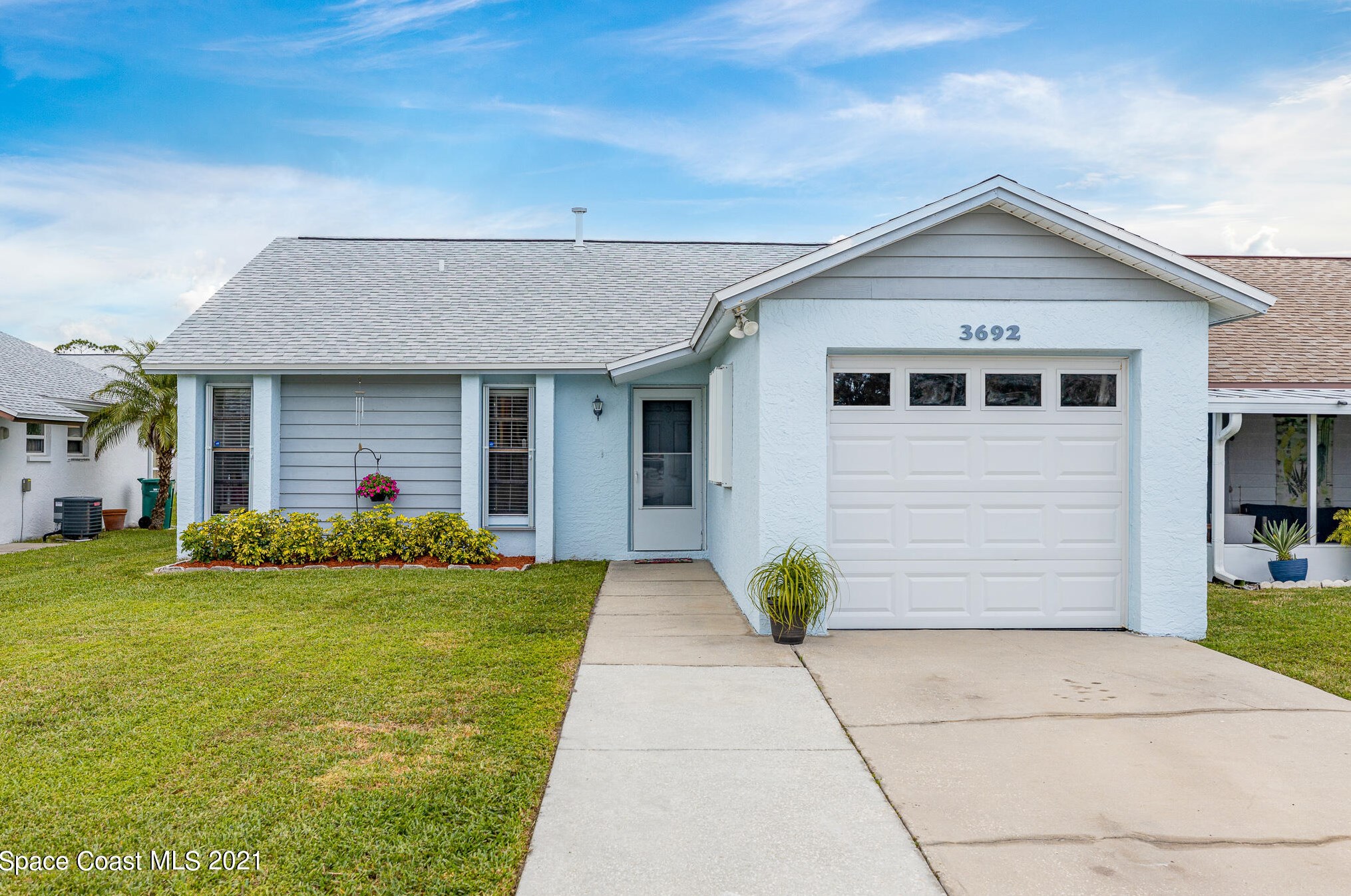 3692 Dogwood Ct, Melbourne, FL 32935-4733