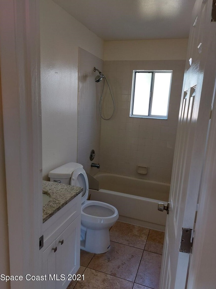 1885 Cleveland St, Melbourne FL  32905-5128 exterior