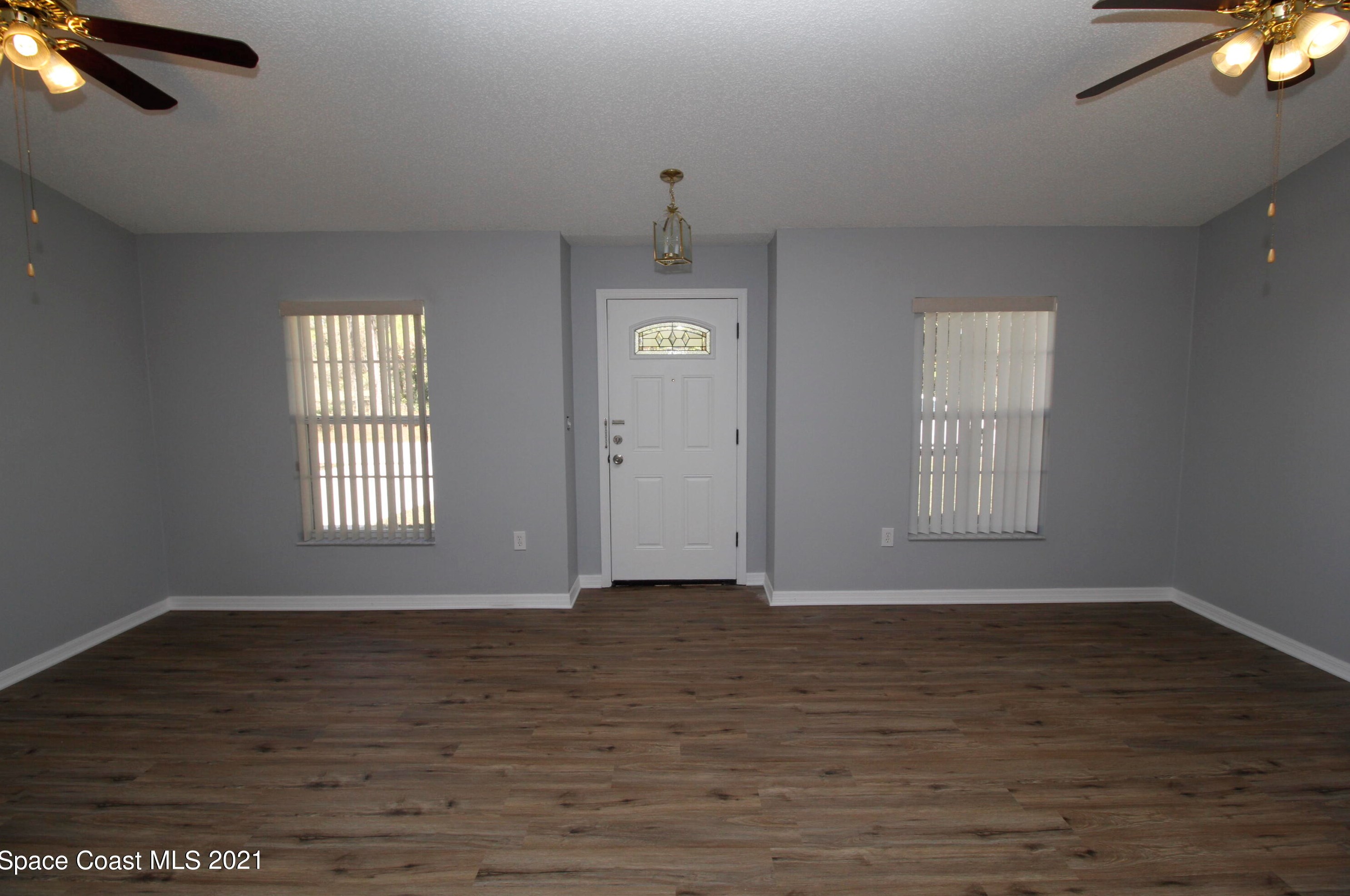 942 Talplin St, Melbourne, FL 32909-5226