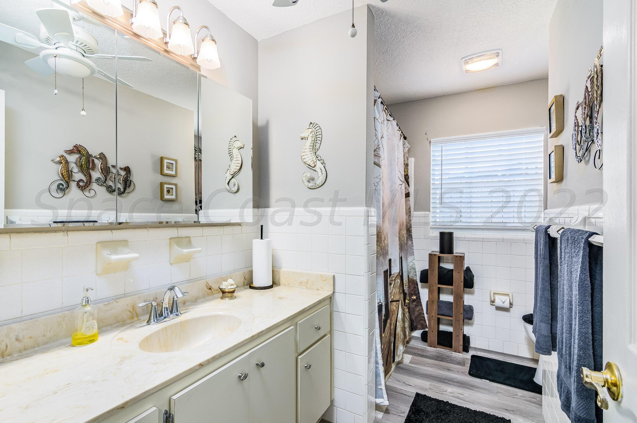 1624 Shore Dr, Merritt Island FL  32952-5616 exterior