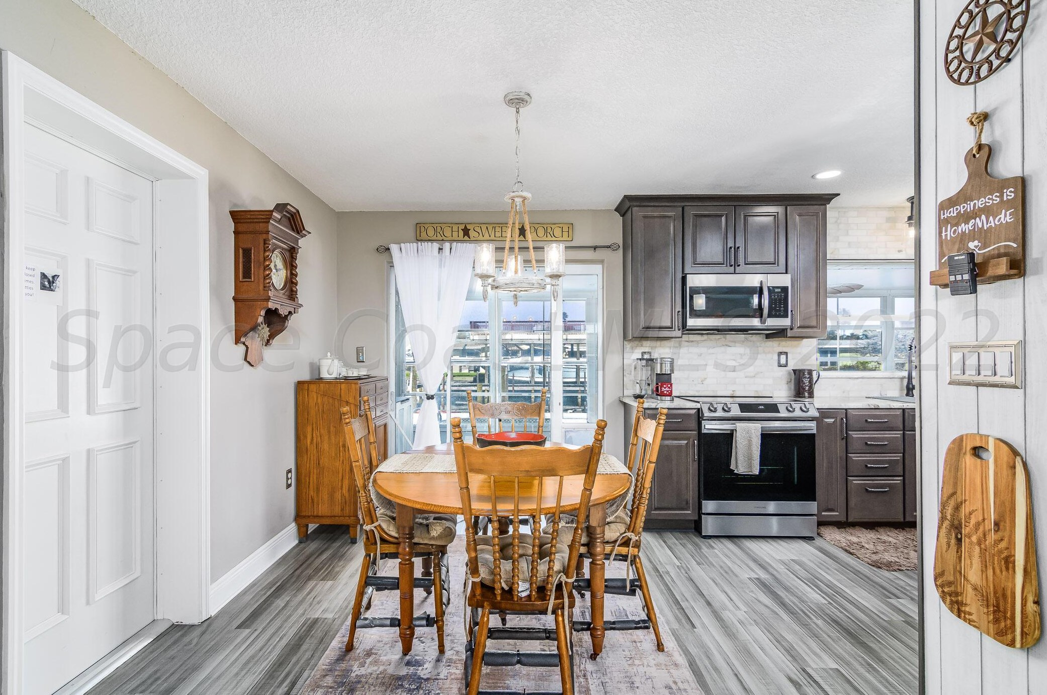 1624 Shore Dr, Merritt Island FL  32952-5616 exterior