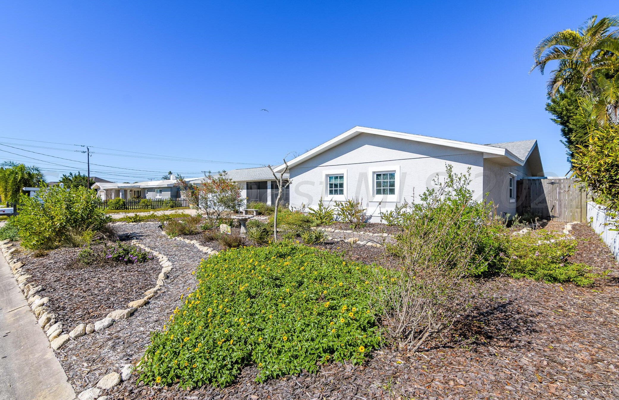 1624 Shore Dr, Merritt Island FL  32952-5616 exterior