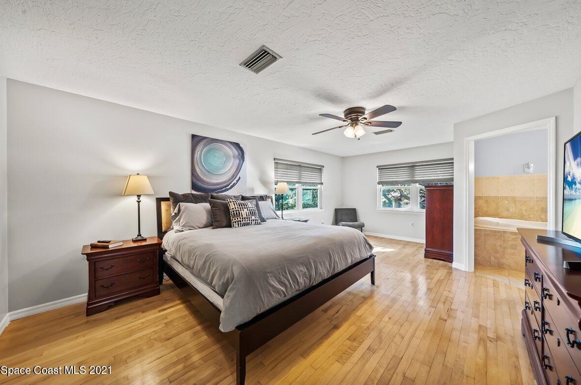 650 Jillotus St, Merritt Island FL 32952-5234 exterior