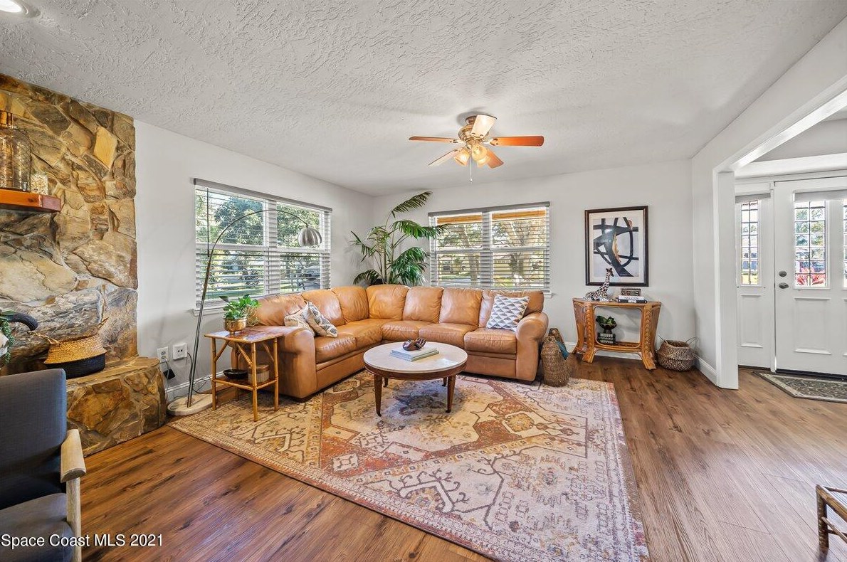 650 Jillotus St, Merritt Island FL 32952-5234 exterior