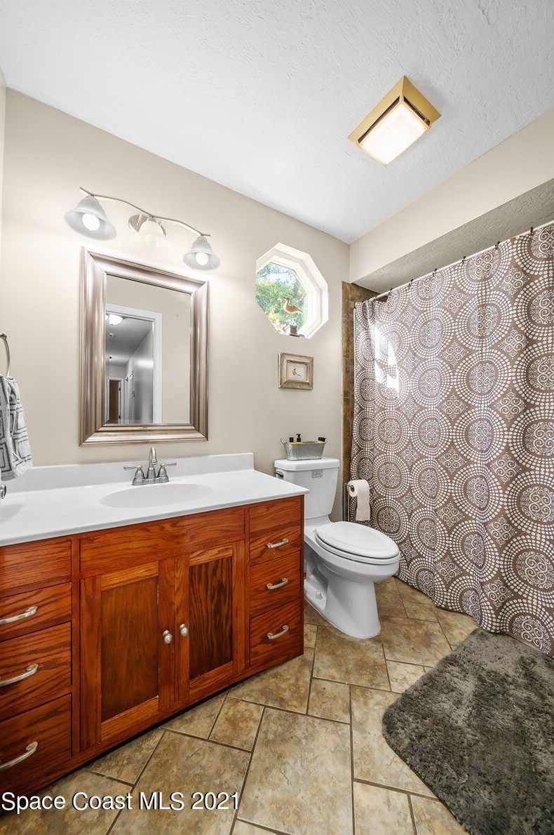 650 Jillotus St, Merritt Island FL 32952-5234 exterior