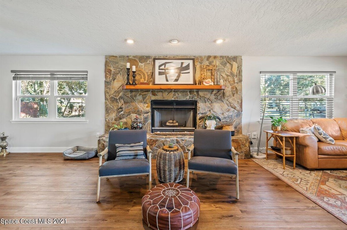 650 Jillotus St, Merritt Island FL 32952-5234 exterior