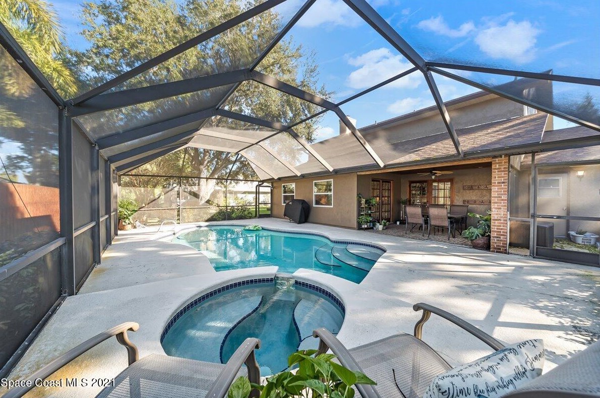 650 Jillotus St, Merritt Island FL 32952-5234 exterior