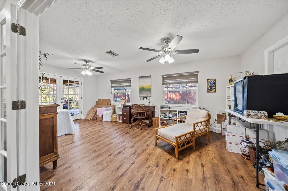 650 Jillotus St, Merritt Island FL 32952-5234 exterior