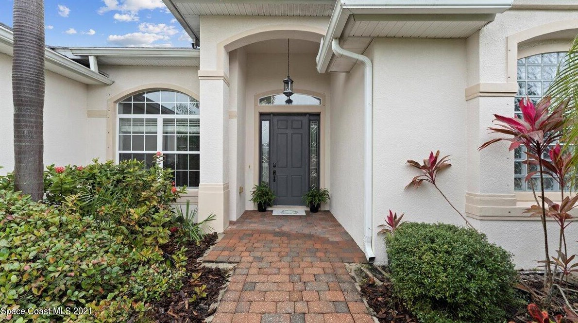 5810 Rusack Dr, Melbourne, FL 32940-8018