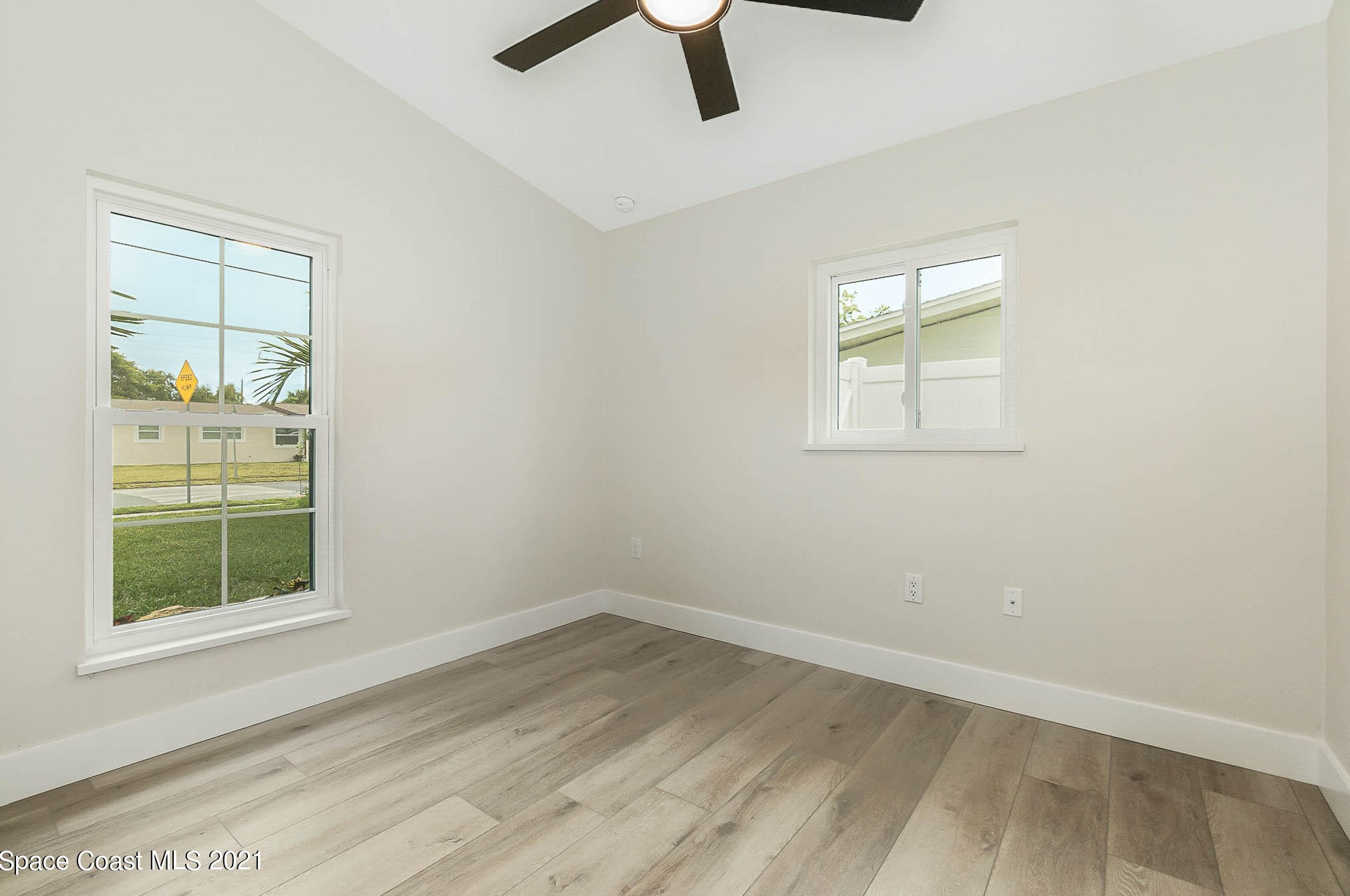 745 Jacaranda St, Merritt Island FL  32952-5902 exterior