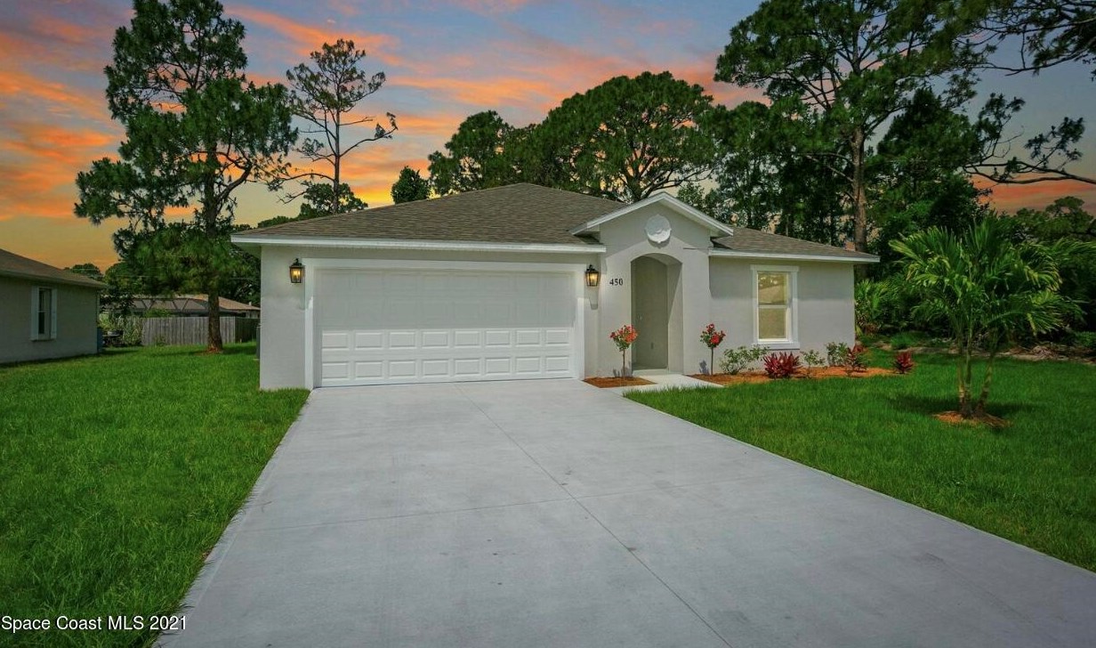 1738 Hydrangea Rd, Melbourne, FL 32907-8780