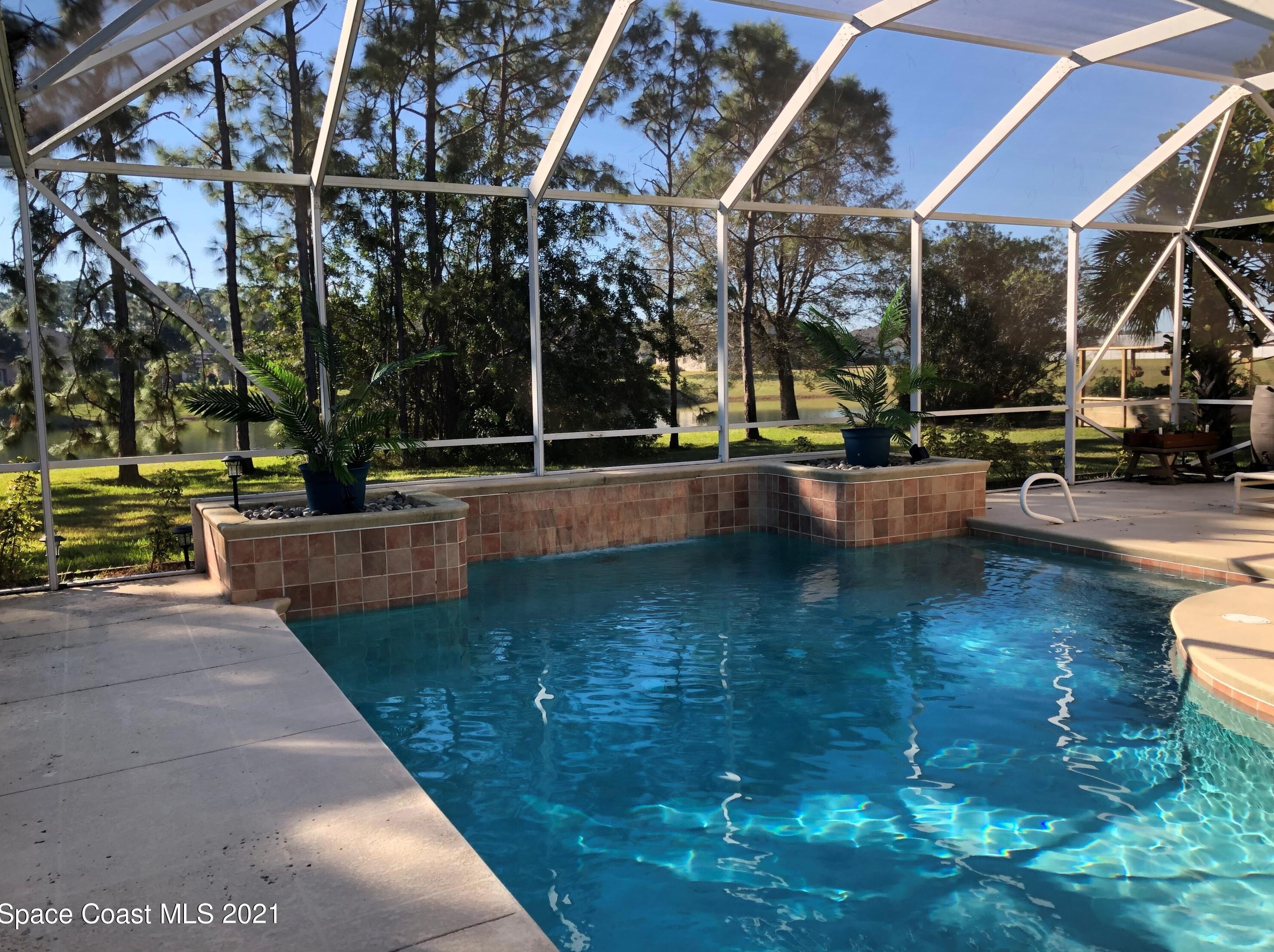 1820 Winding Ridge Cir, Melbourne FL  32909-2314 exterior
