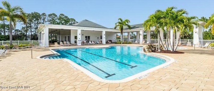 1820 Winding Ridge Cir, Melbourne FL  32909-2314 exterior