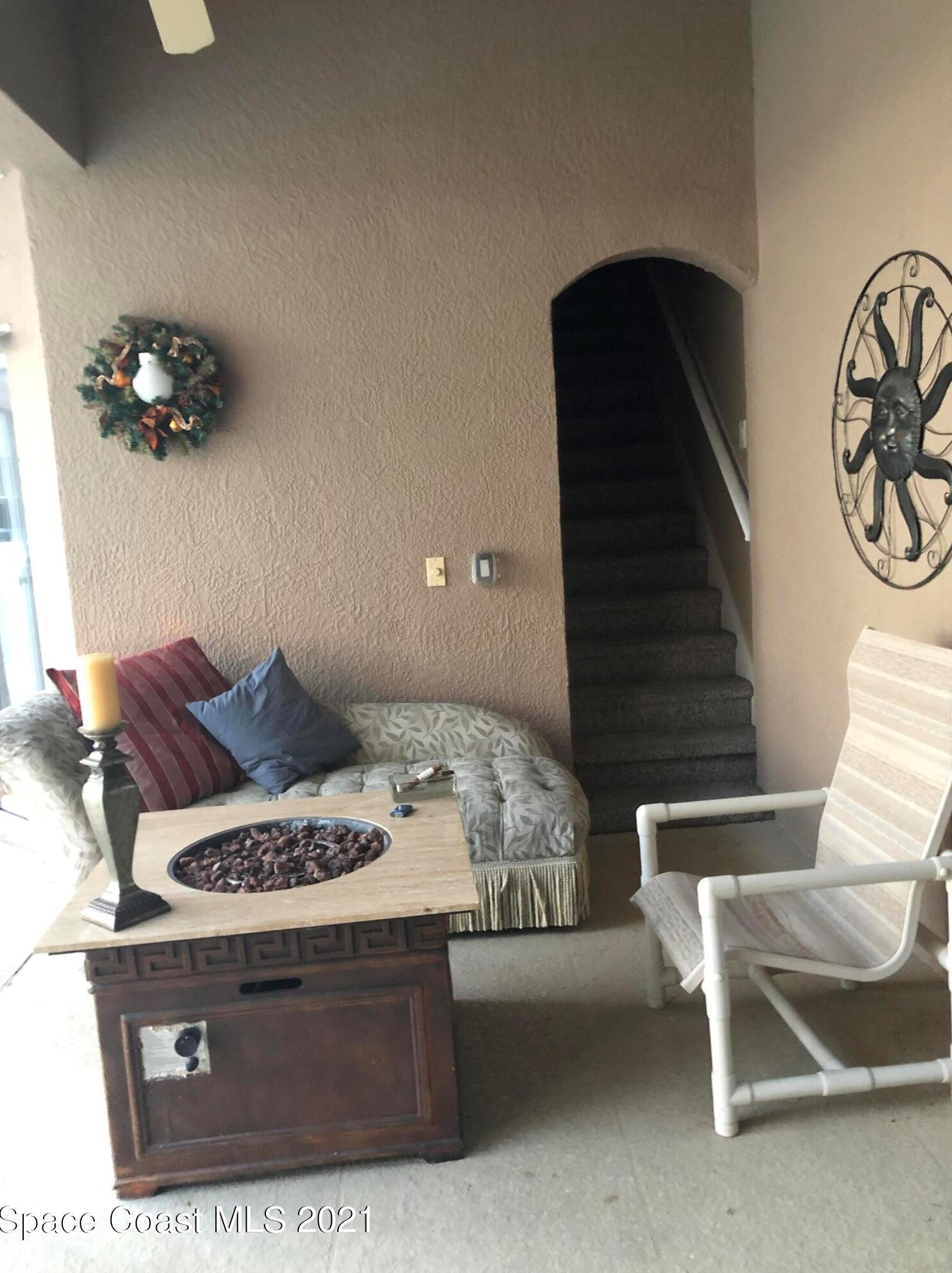 1820 Winding Ridge Cir, Melbourne FL  32909-2314 exterior