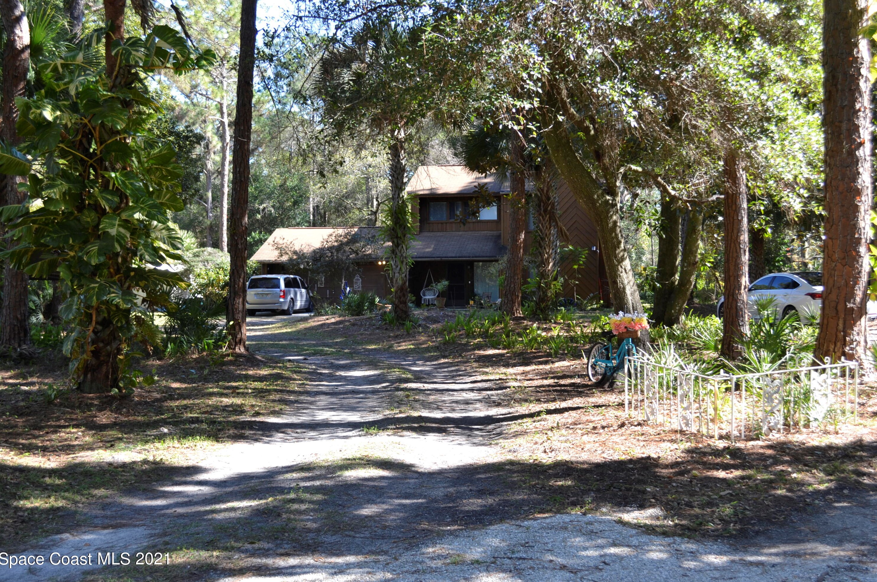 1955 Turpentine Rd, Mims, FL 32754