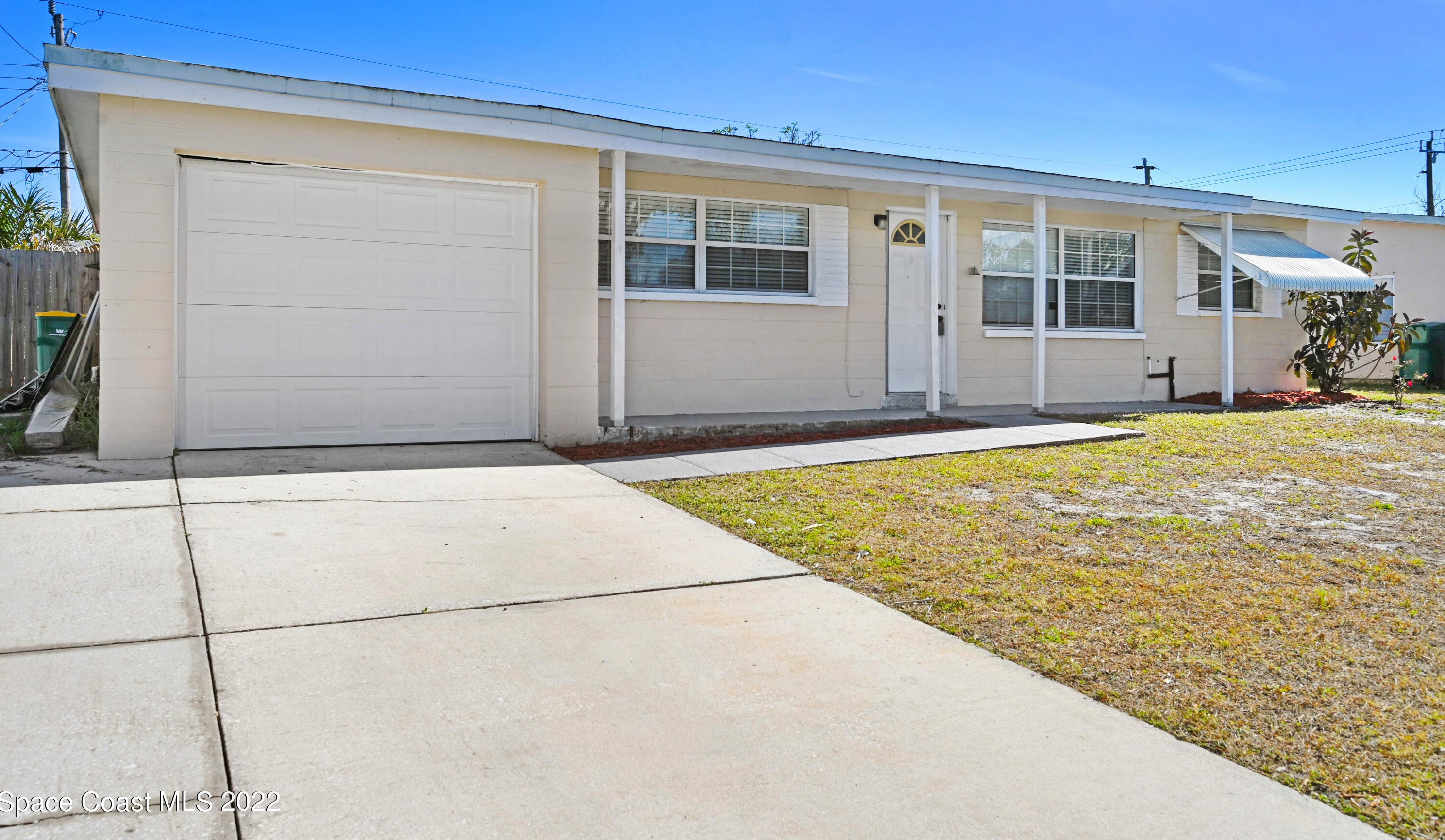 727 Ryan Ave, Melbourne, FL 32935-3049