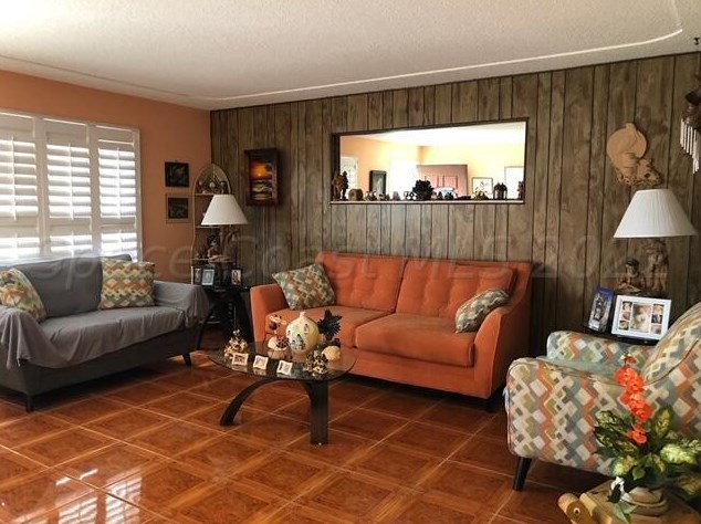 1400 Floral Ln, Merritt Island, FL 32952