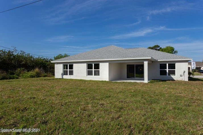534 Edison St, Melbourne, FL 32909-4414