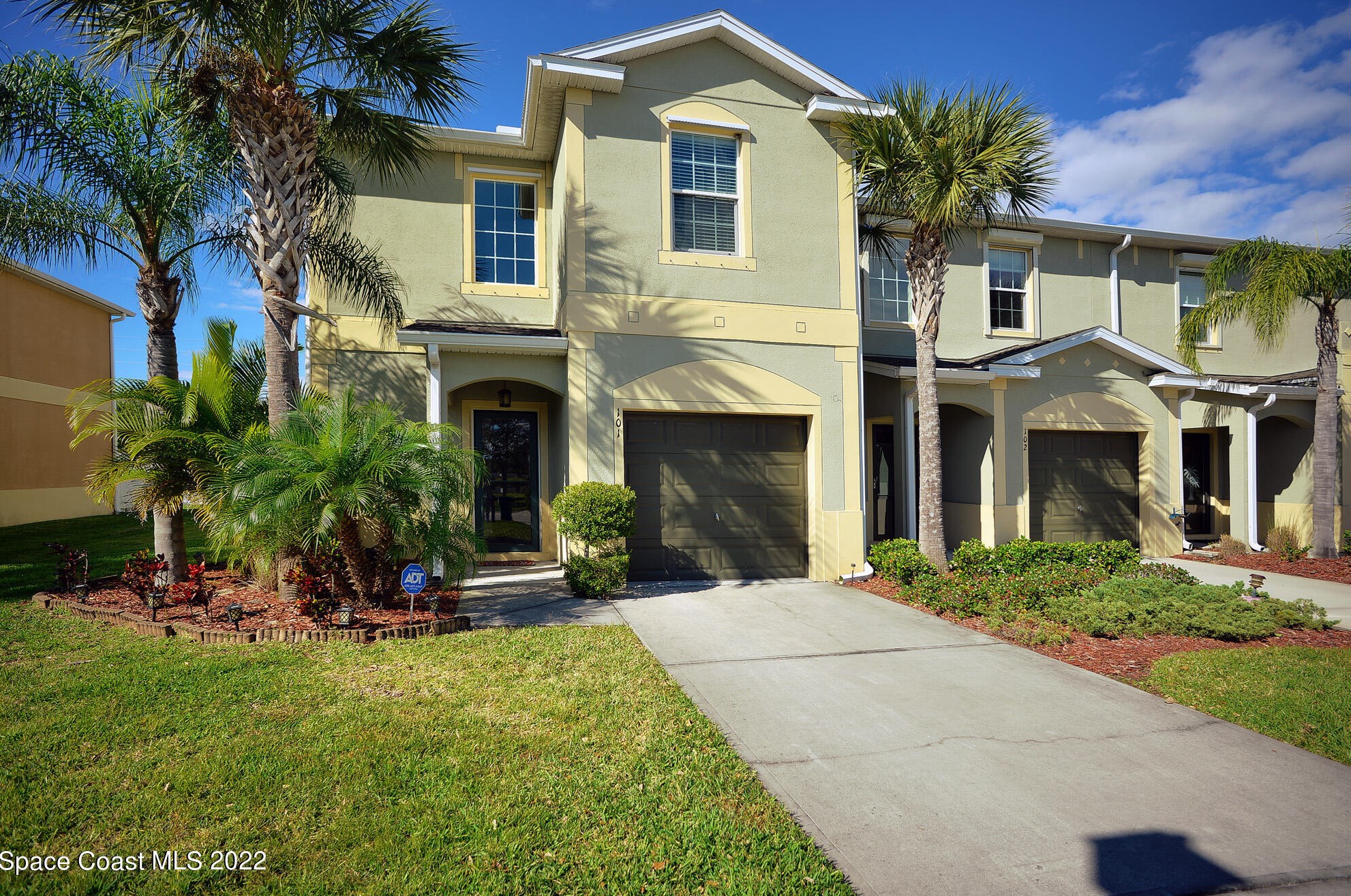 2555 Revolution St, Melbourne, FL 32935-3848