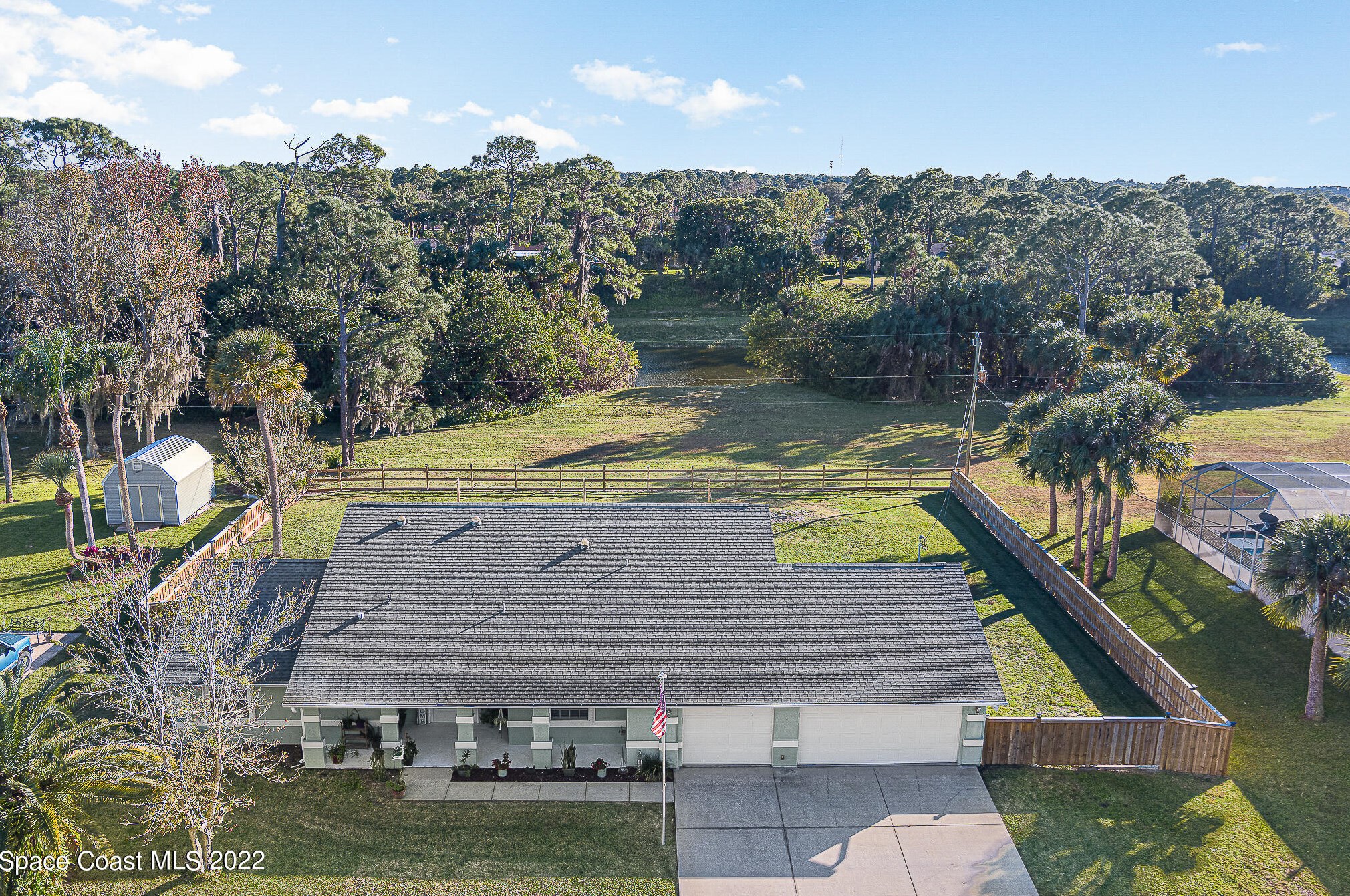 284 Hurst Rd, Melbourne, FL 32907-1566