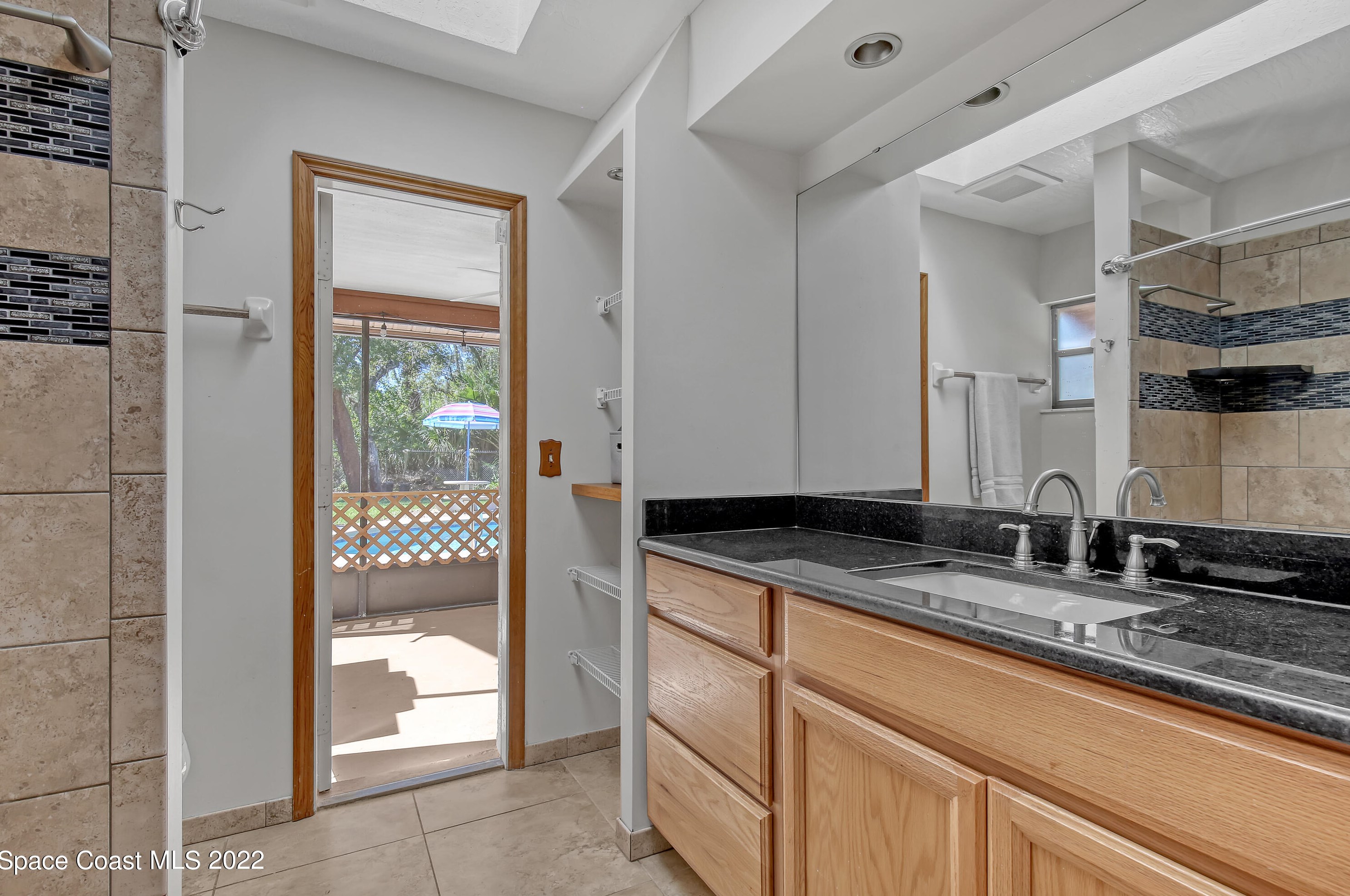 916 Nevada Dr, Melbourne FL  32907-1472 exterior