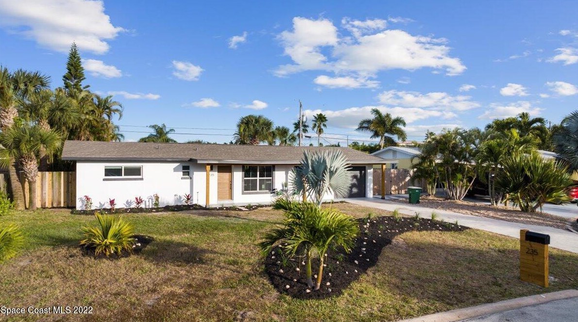 235 Carole Ct, Melbourne, FL 32937-3004