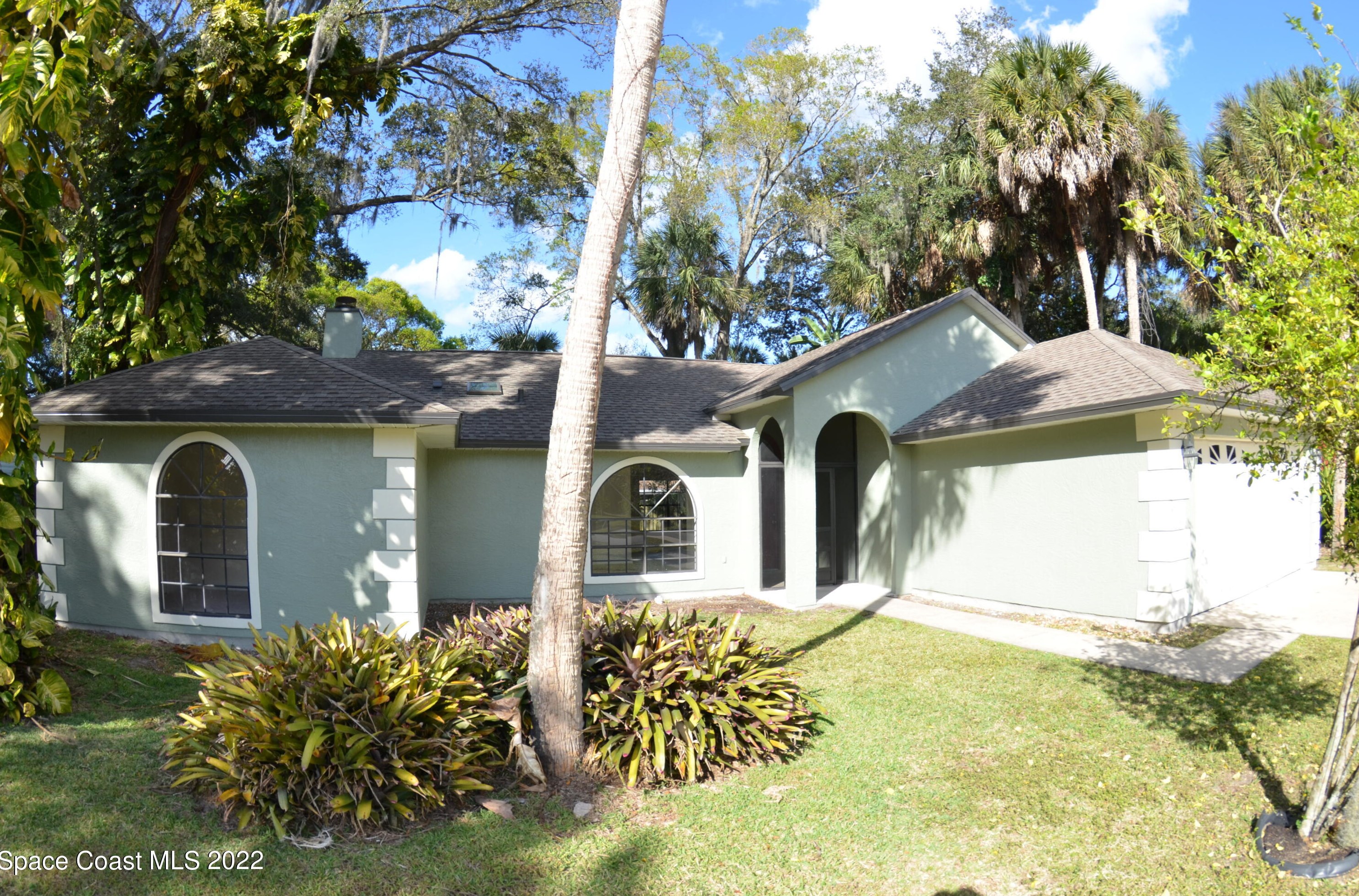 849 Bellevue St, Melbourne, FL 32907-2068