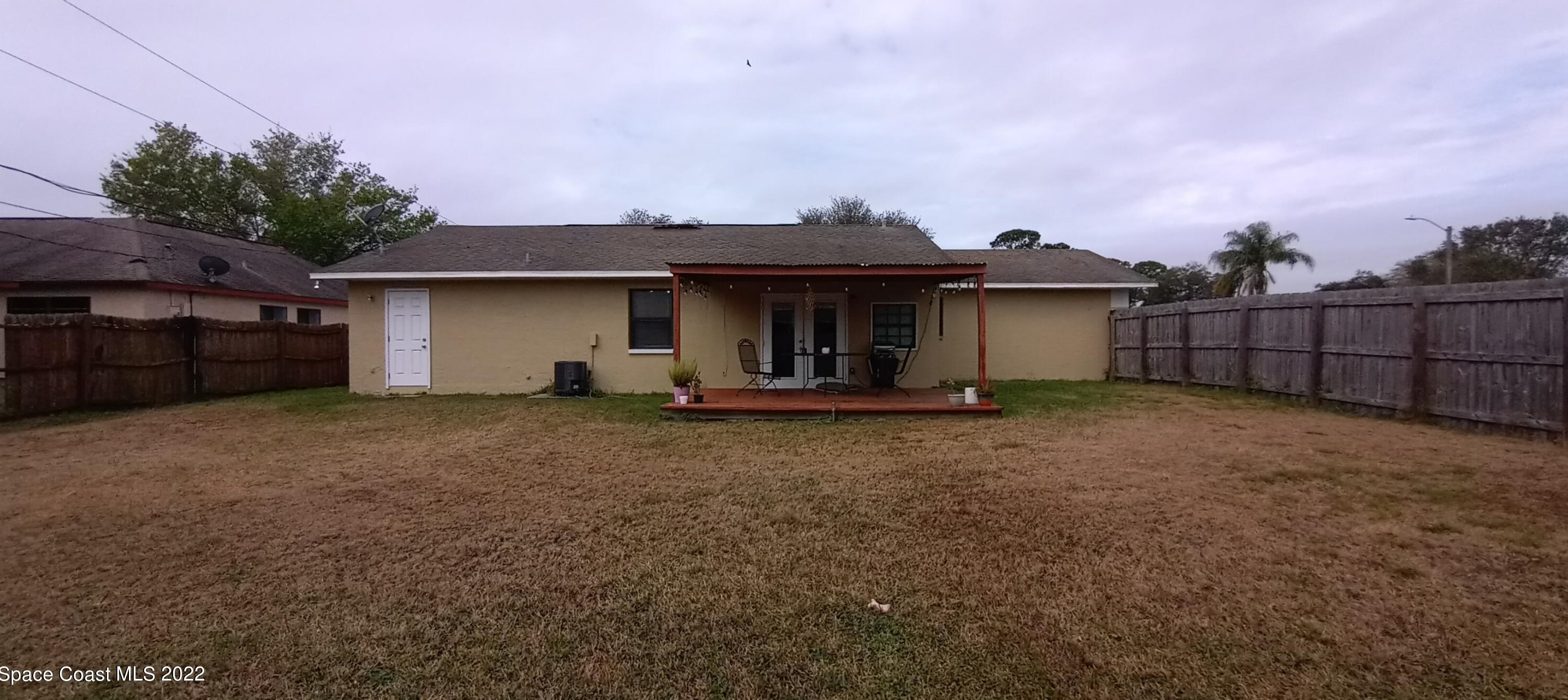 1297 Lingen Ave, Melbourne, FL 32907-1007