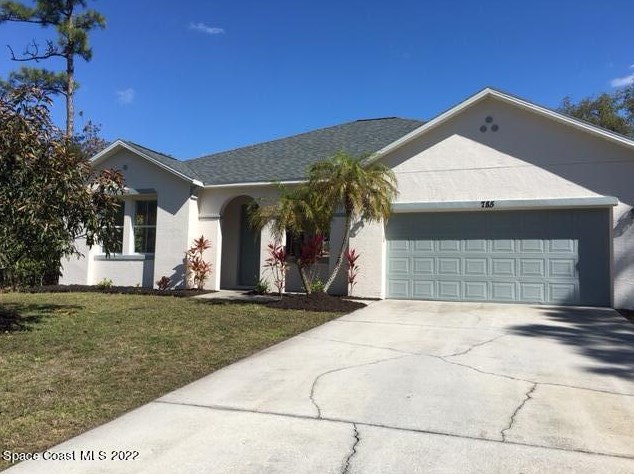 785 Everglade Ave, Melbourne, FL 32909-4421
