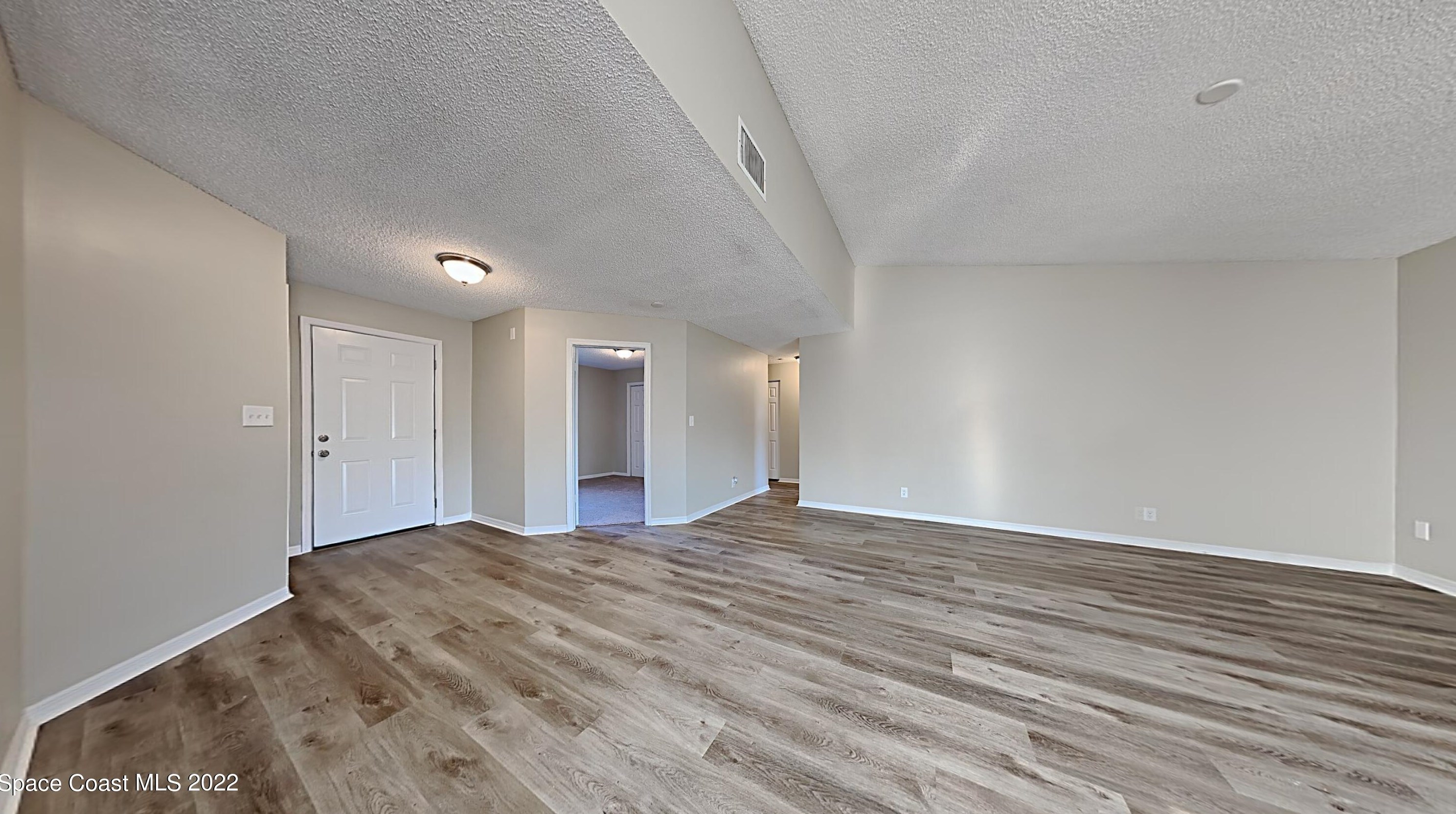 1872 Fallon Blvd, Melbourne, FL 32907-2443