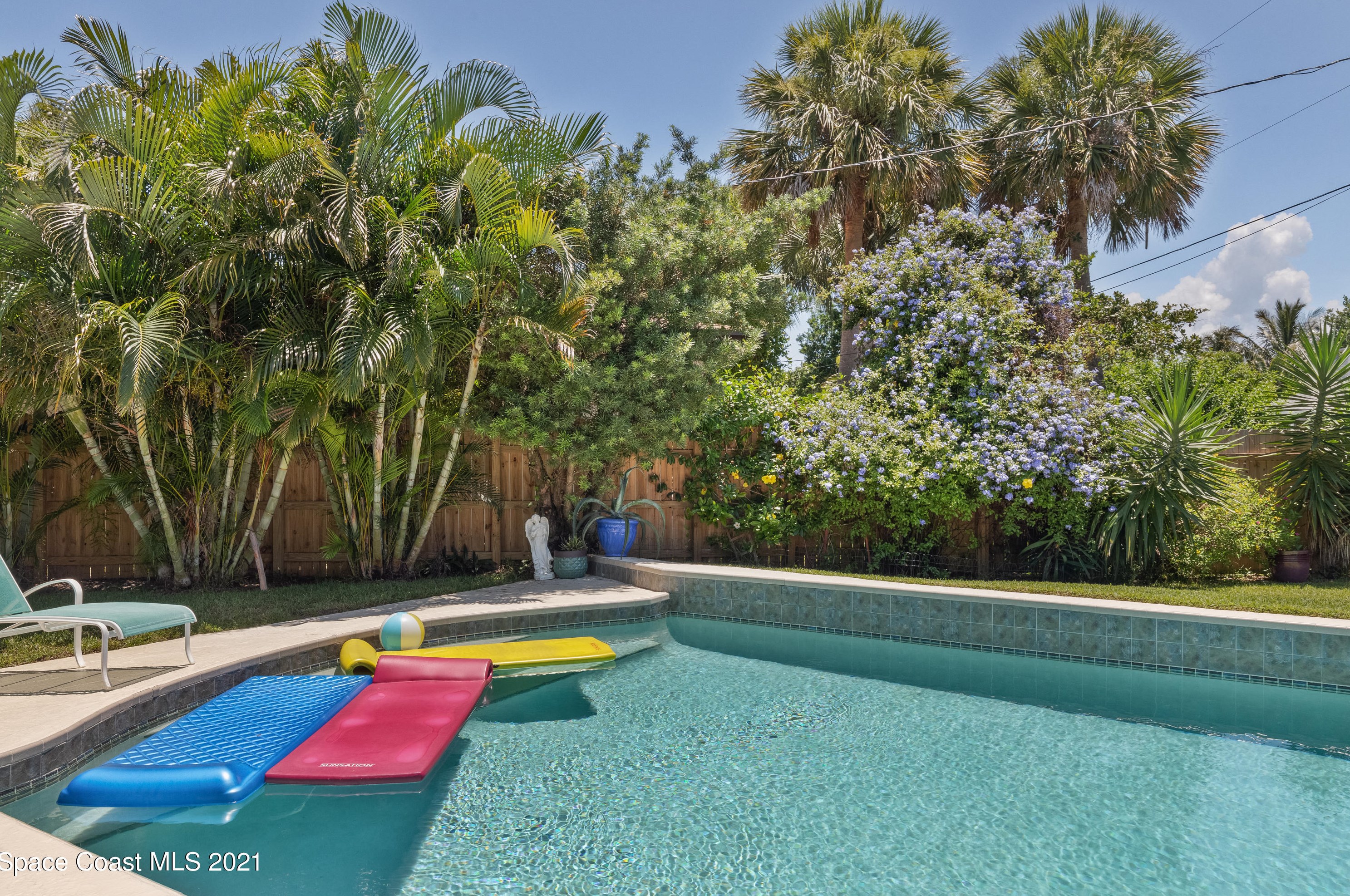 705 Ramona Ave, Melbourne FL 32903-4231 exterior