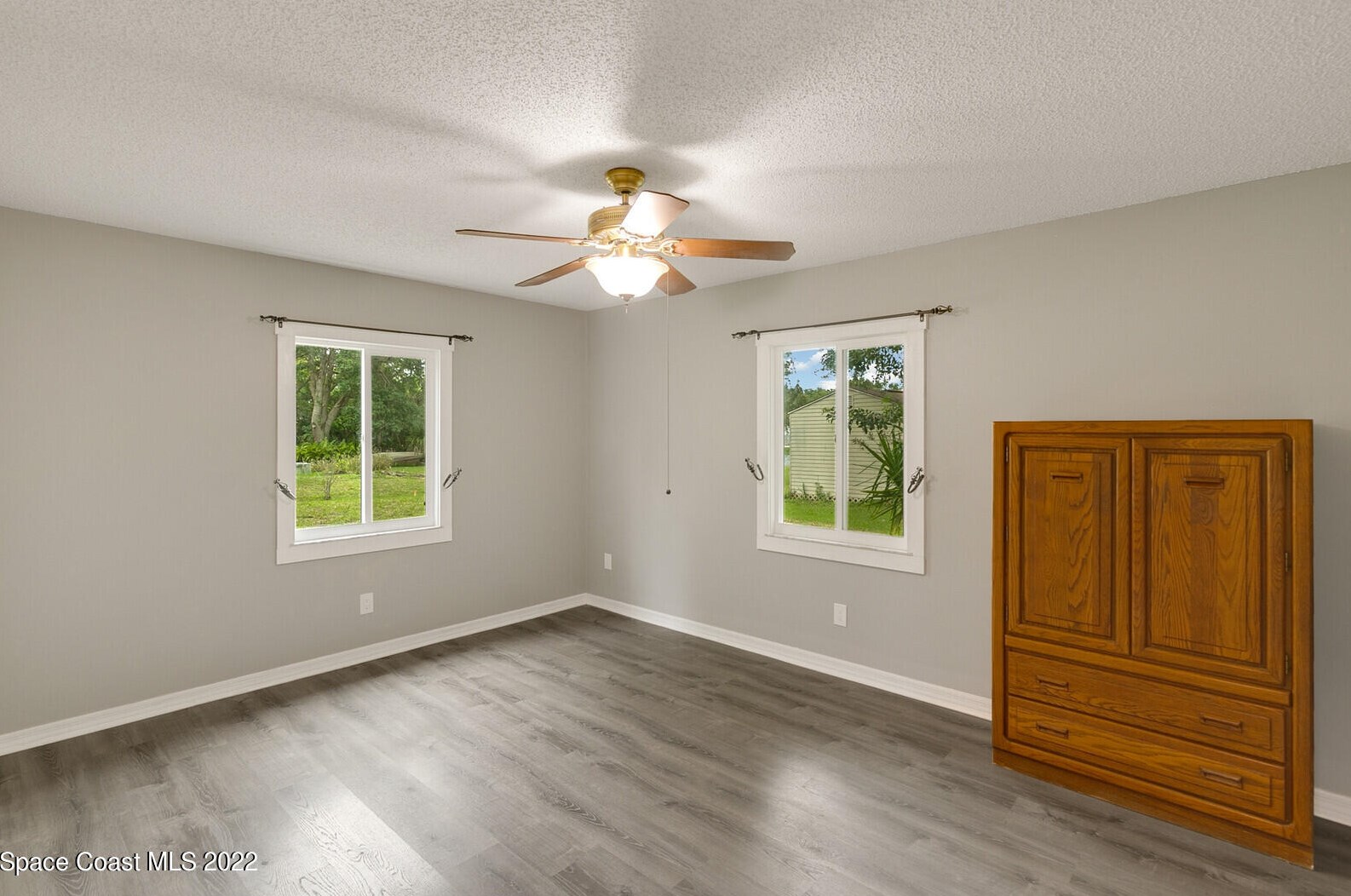 1065 Pne Is Rd, Merritt Island FL 32953-6605 exterior