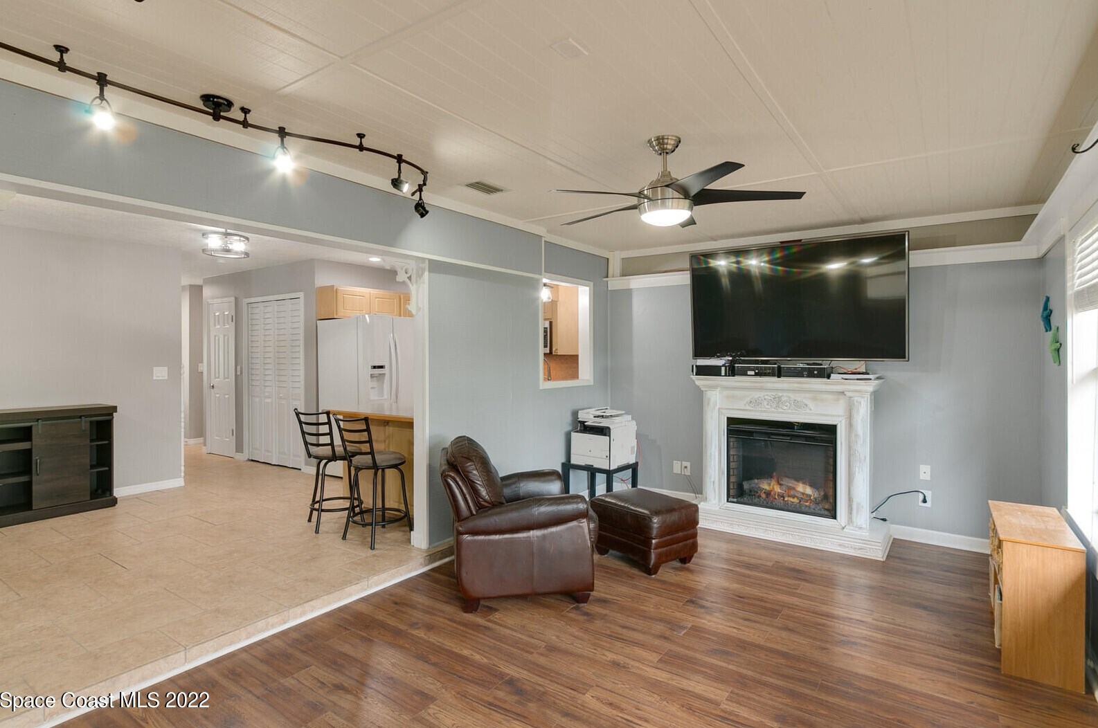 1065 Pne Is Rd, Merritt Island FL 32953-6605 exterior