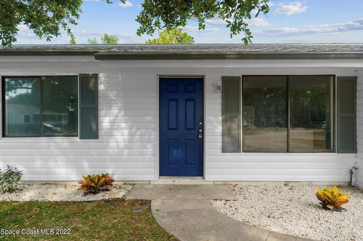 1365 Wayside Ct, Melbourne, FL 32905-3813