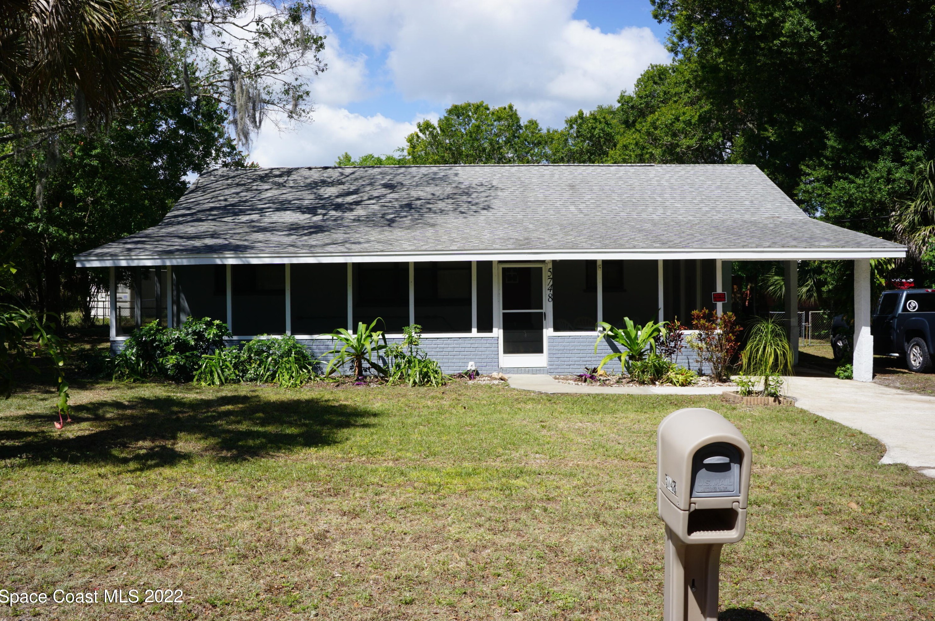 5748 Lord St, Mims, FL 32754