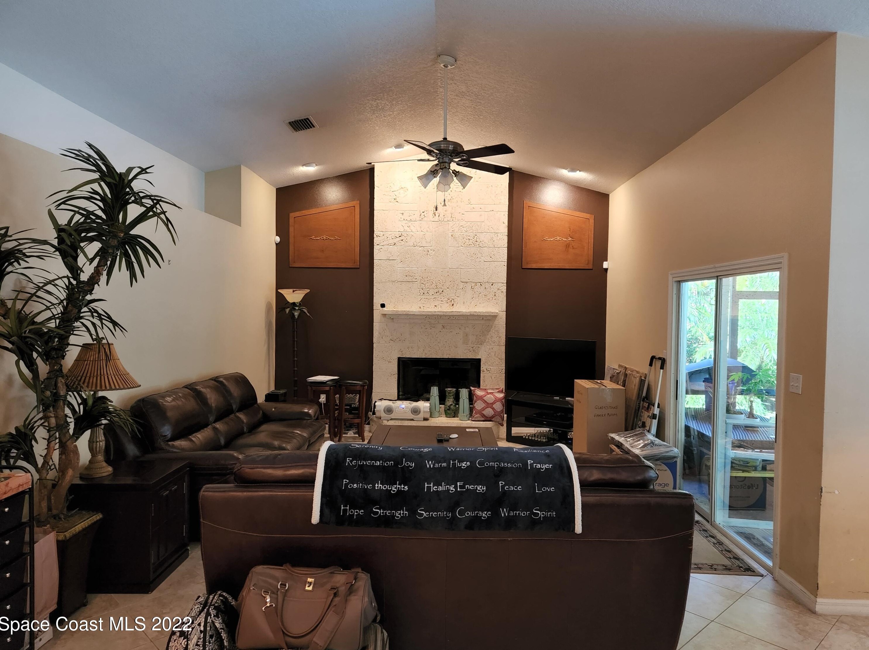 8014 Glastonbury Pl, Melbourne, FL 32940-2141